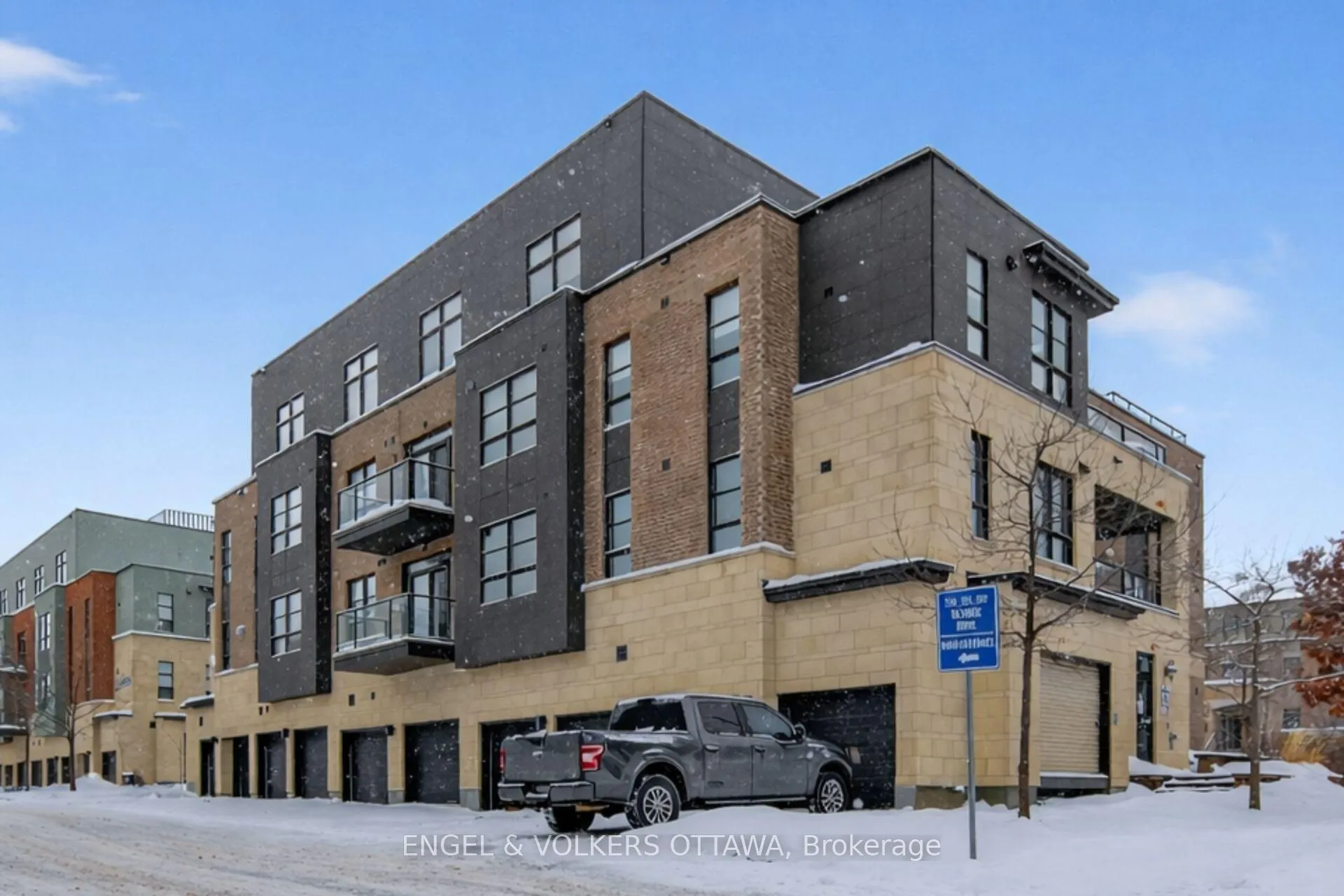 Photo 2 of Unit 401, 399 Bayrose Drive W, Ottawa, Barrhaven - Strandherd — HOMEH