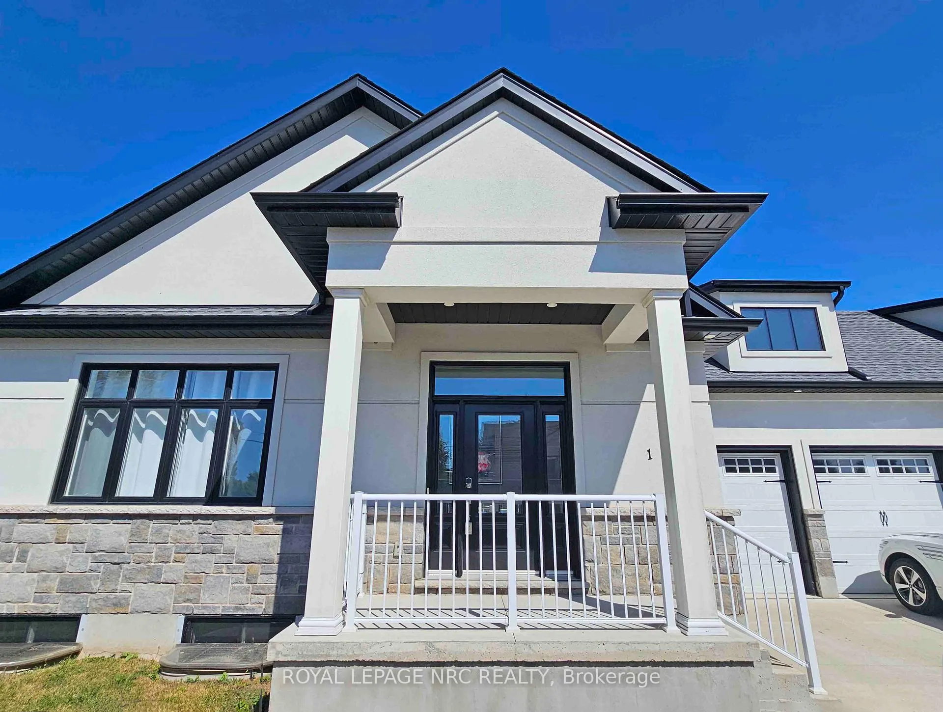 Photo 3 of Unit 1, 7472 Mountain Road, Niagara Falls, Casey — HOMEH