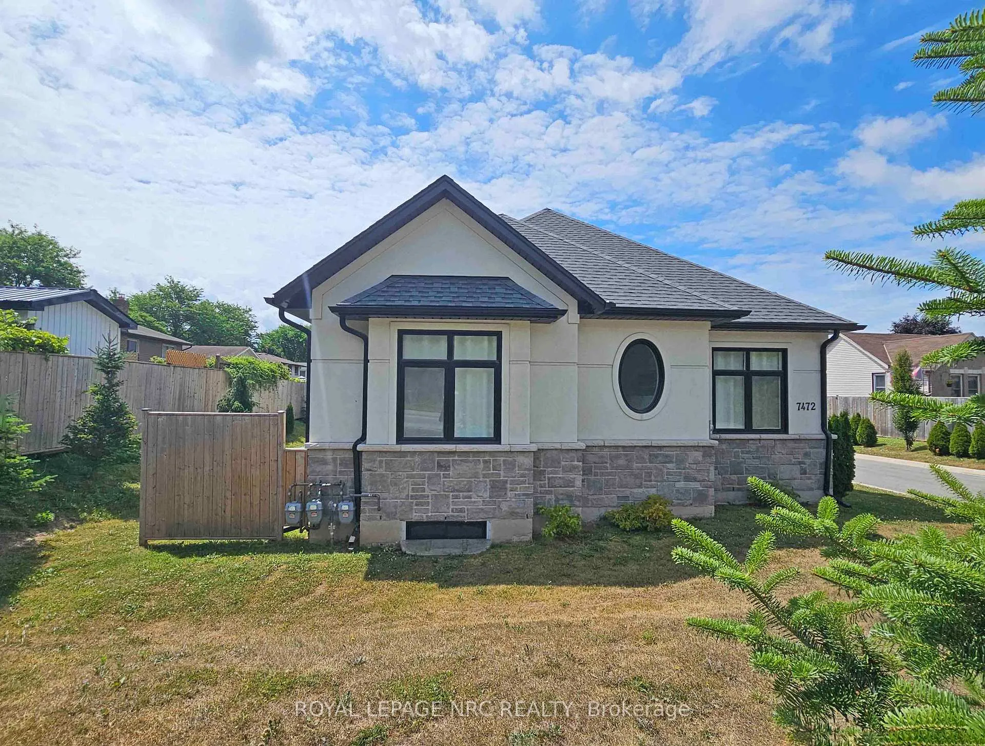 Photo 5 of Unit 1, 7472 Mountain Road, Niagara Falls, Casey — HOMEH