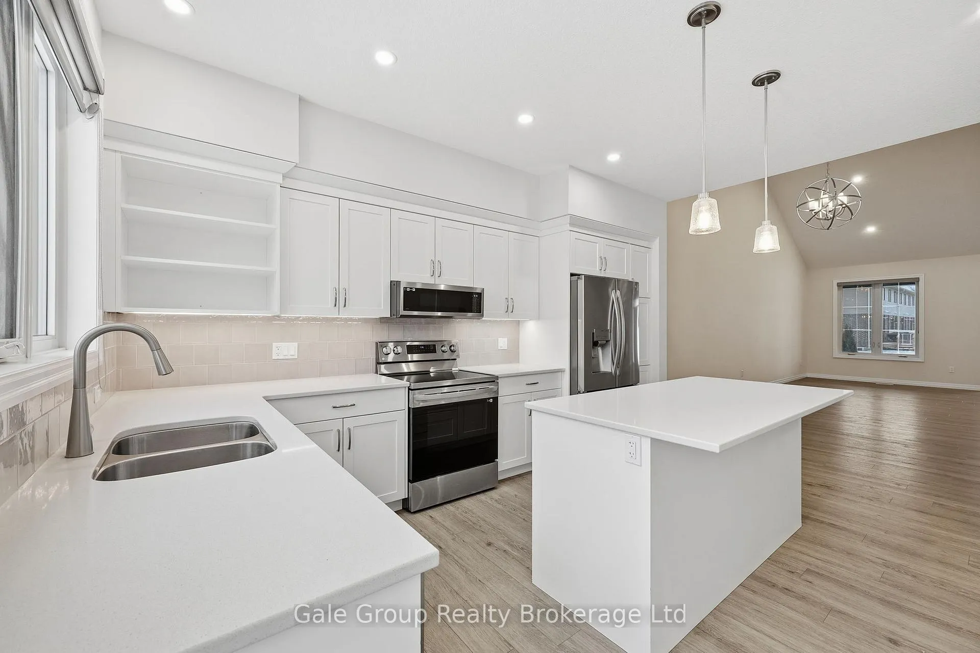 Photo 17 of 61 Keba Crescent, Tillsonburg — HOMEH