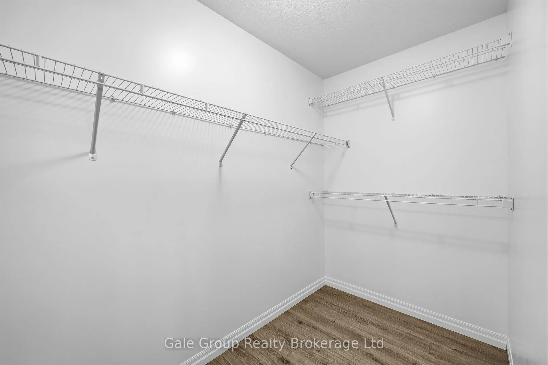 Photo 22 of 61 Keba Crescent, Tillsonburg — HOMEH
