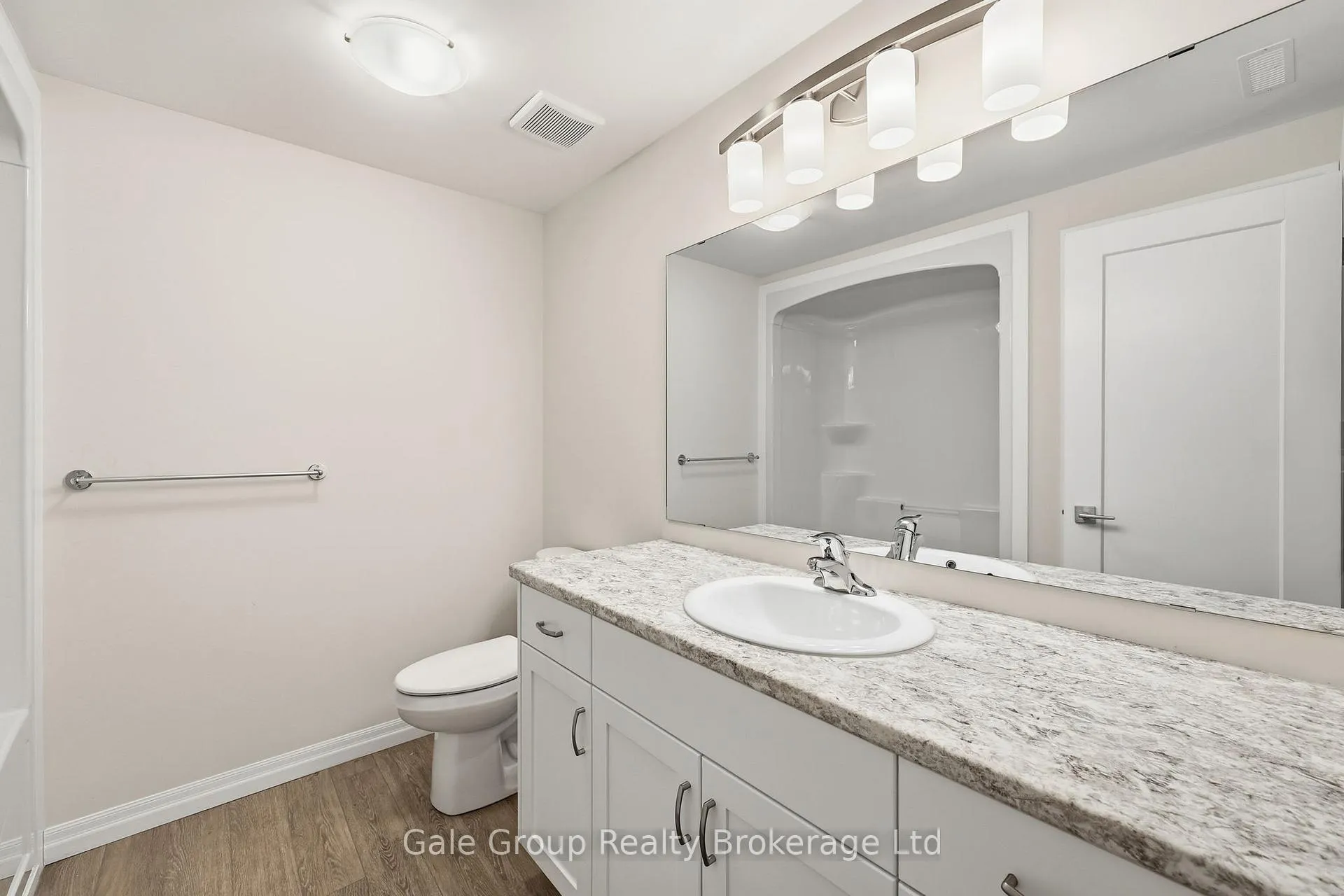 Photo 38 of 61 Keba Crescent, Tillsonburg — HOMEH