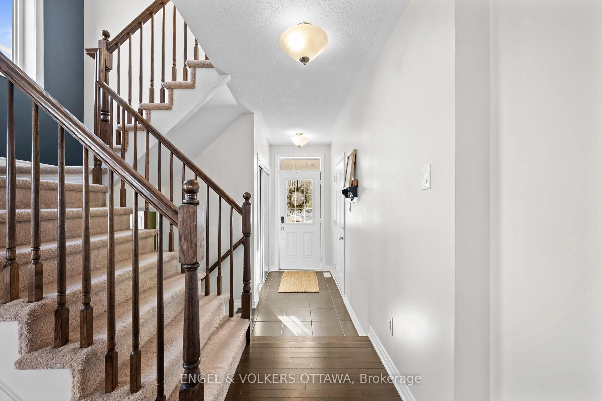 Photo 3 of 719 Maloja Way, Ottawa, Stittsville (North) — HOMEH
