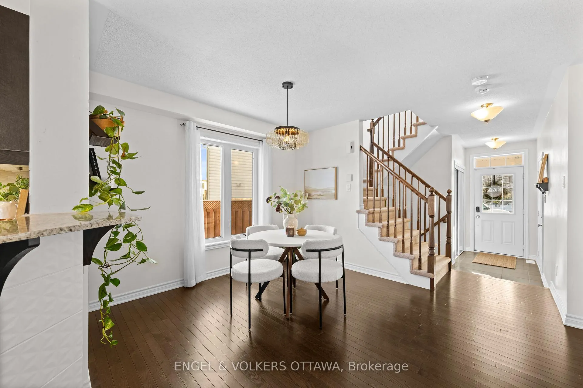 Photo 4 of 719 Maloja Way, Ottawa, Stittsville (North) — HOMEH