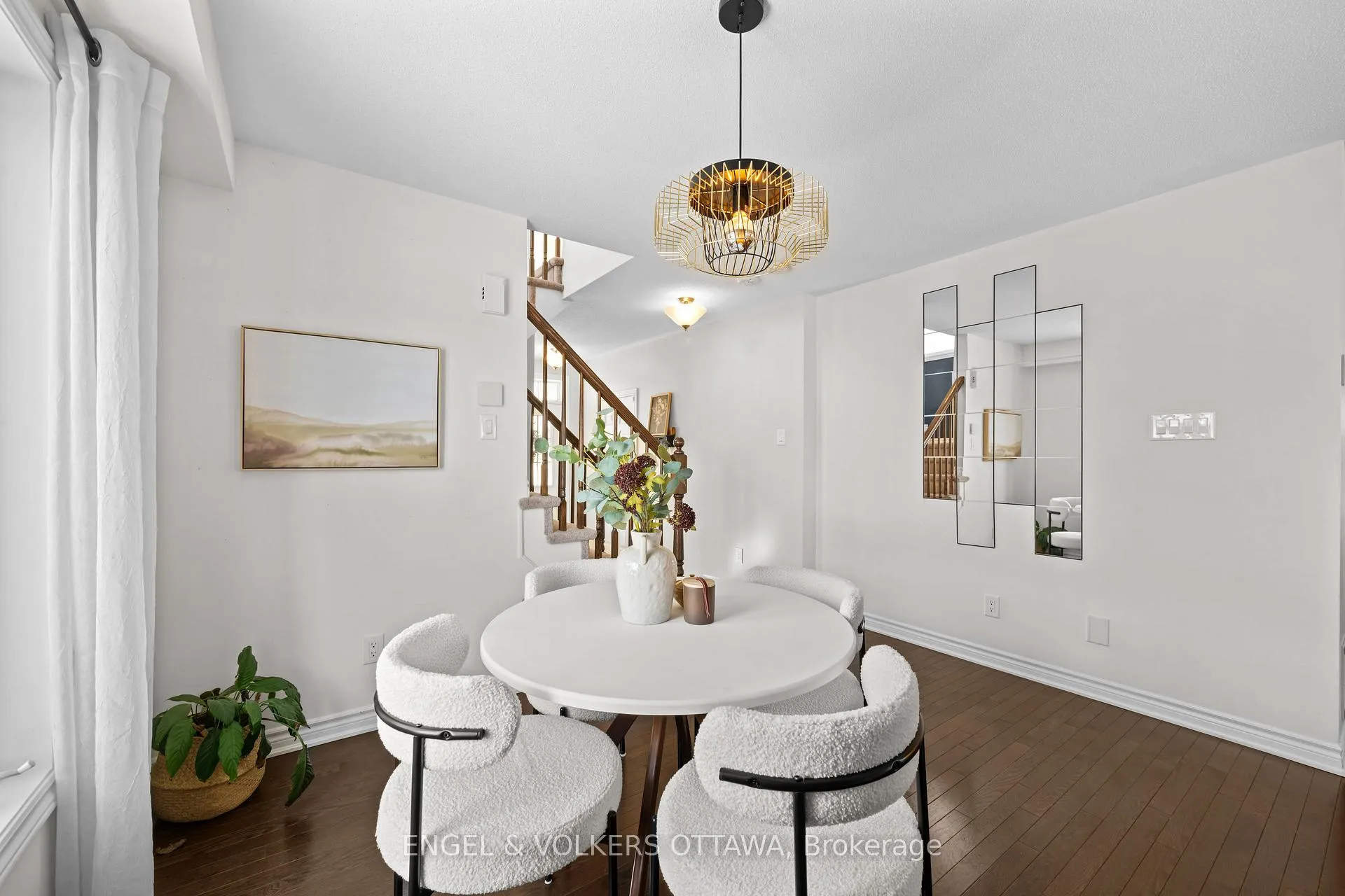 Photo 6 of 719 Maloja Way, Ottawa, Stittsville (North) — HOMEH