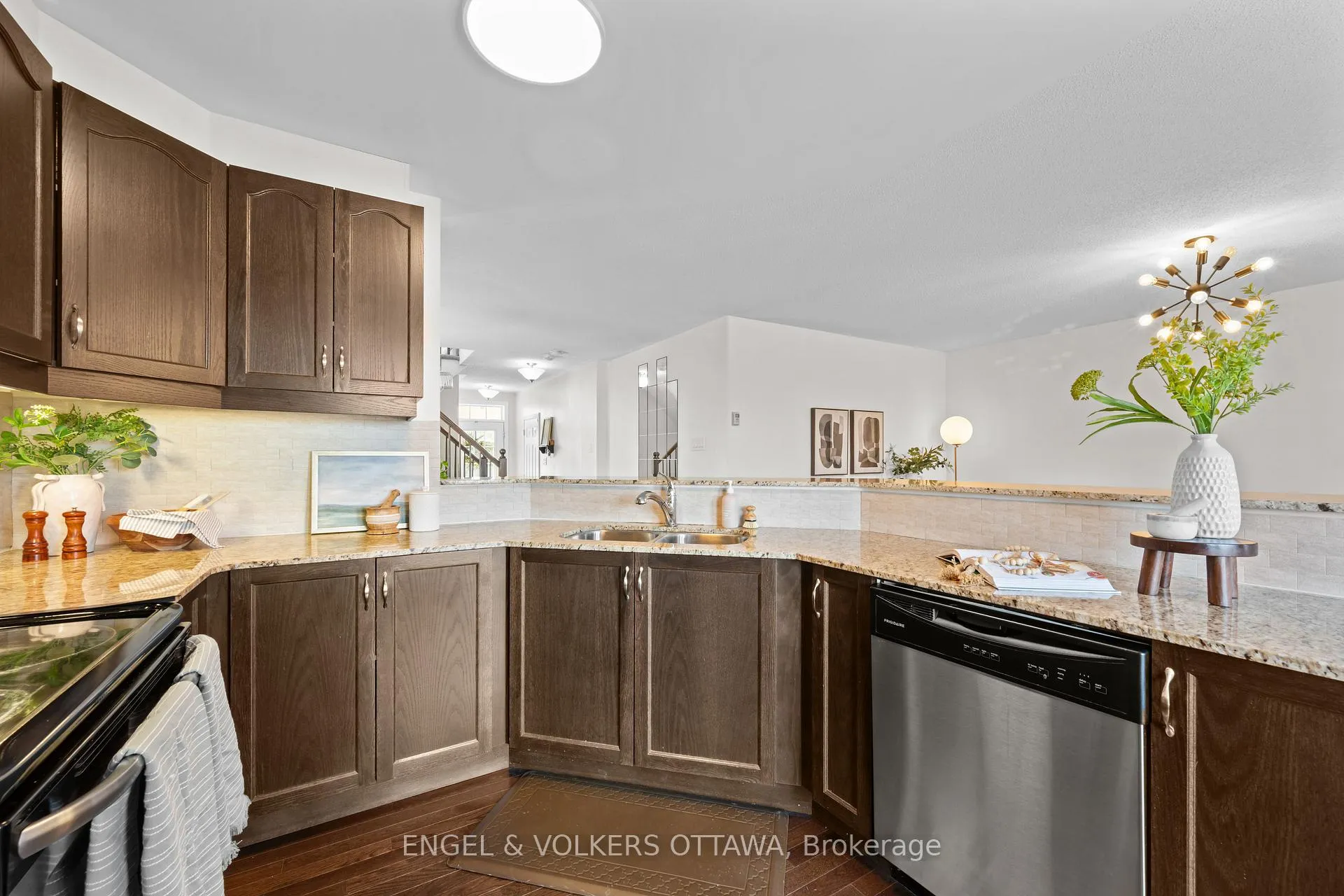 Photo 19 of 719 Maloja Way, Ottawa, Stittsville (North) — HOMEH
