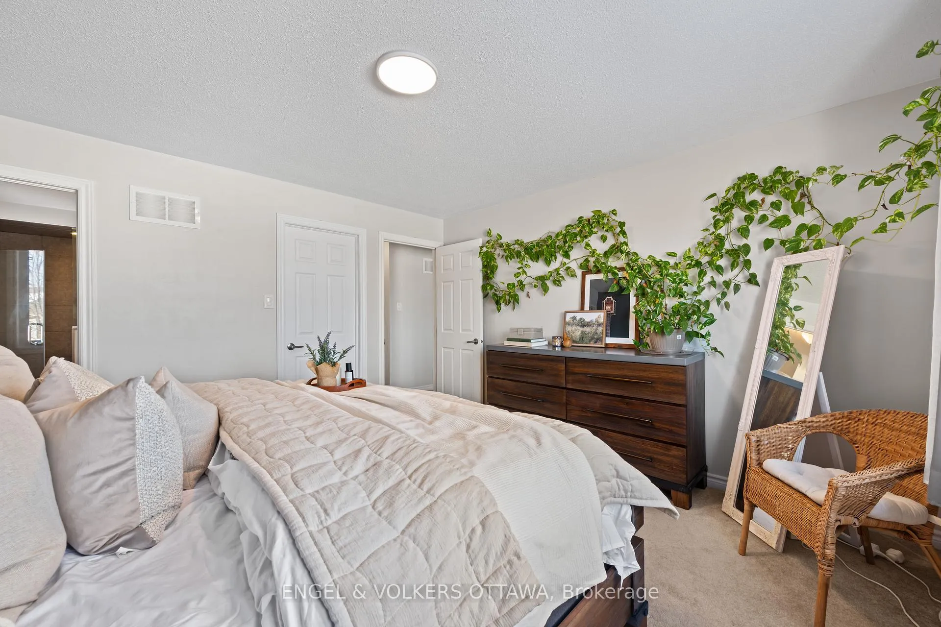 Photo 28 of 719 Maloja Way, Ottawa, Stittsville (North) — HOMEH