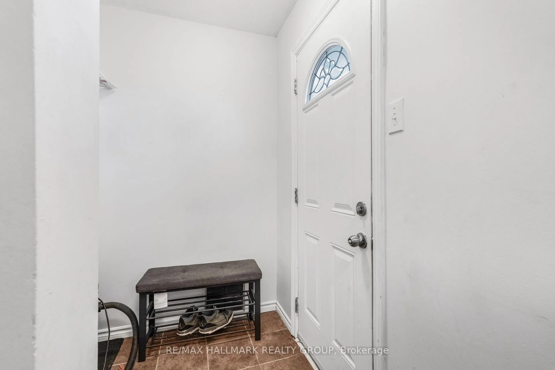 Photo 6 of Unit 107, 3445 Uplands Drive, Ottawa, Hunt Club — HOMEH