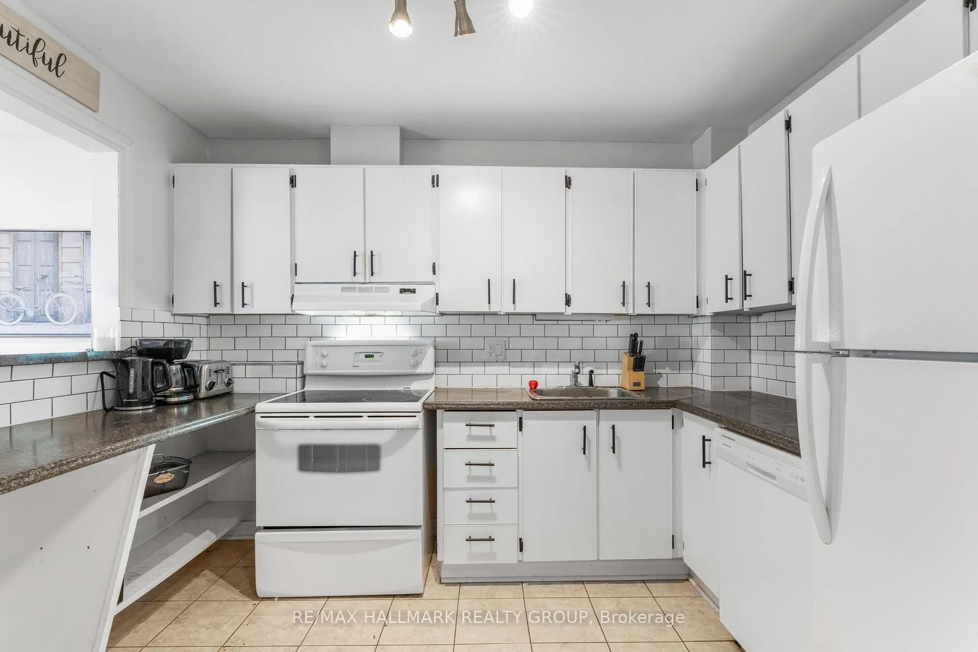 Photo 9 of Unit 107, 3445 Uplands Drive, Ottawa, Hunt Club — HOMEH