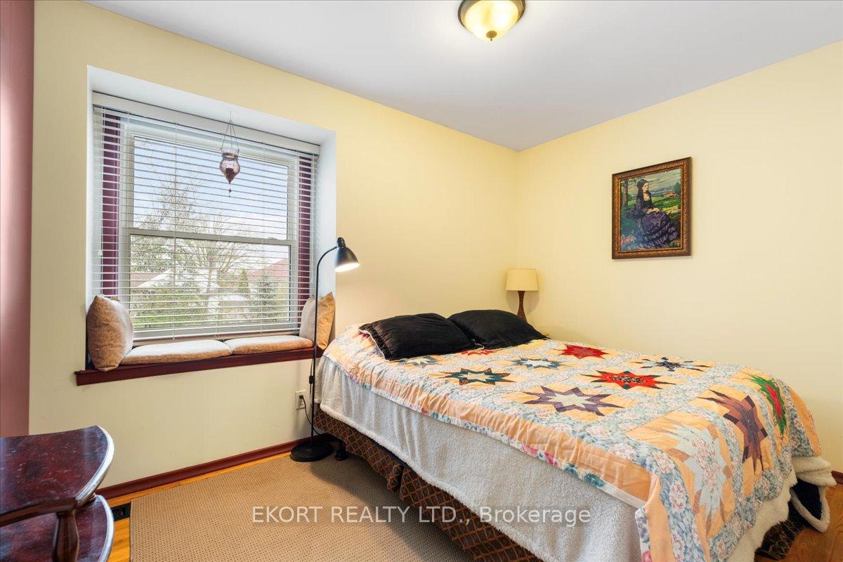Photo 24 of 132 Jackson Avenue, Belleville, Belleville Ward — HOMEH