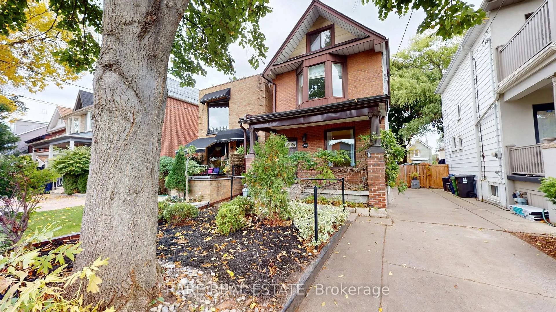 Front of 965 Logan Avenue