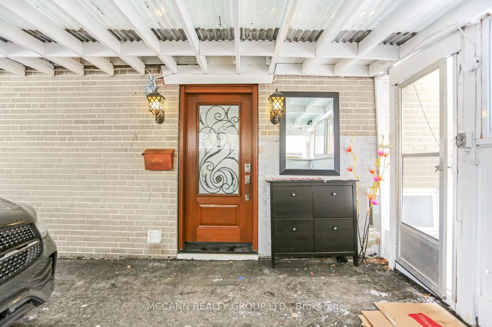 Photo 2 of Unit Aurora, 81 Aurora Heights Drive, Aurora, Aurora Heights — HOMEH