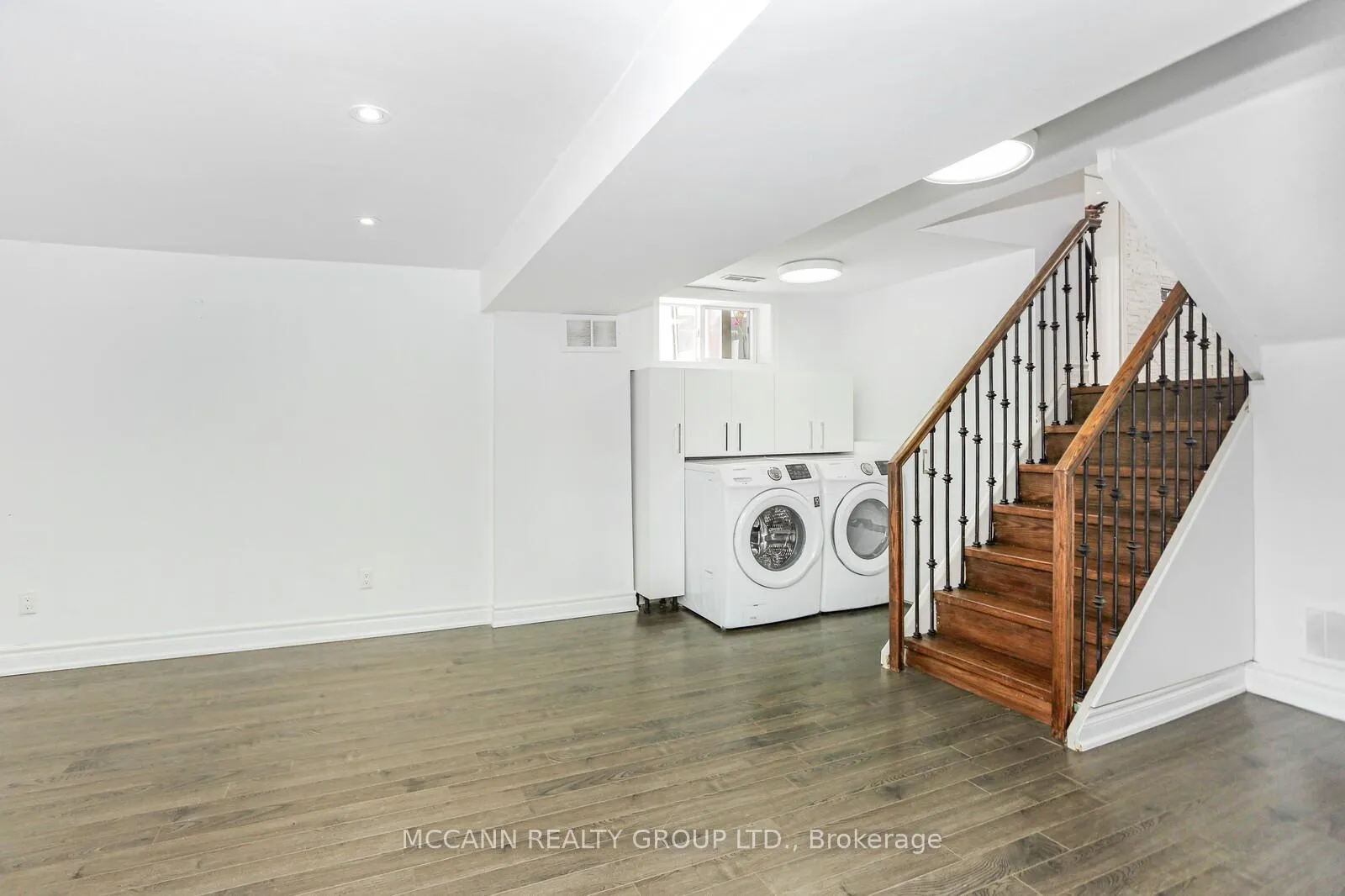 Photo 23 of Unit Aurora, 81 Aurora Heights Drive, Aurora, Aurora Heights — HOMEH