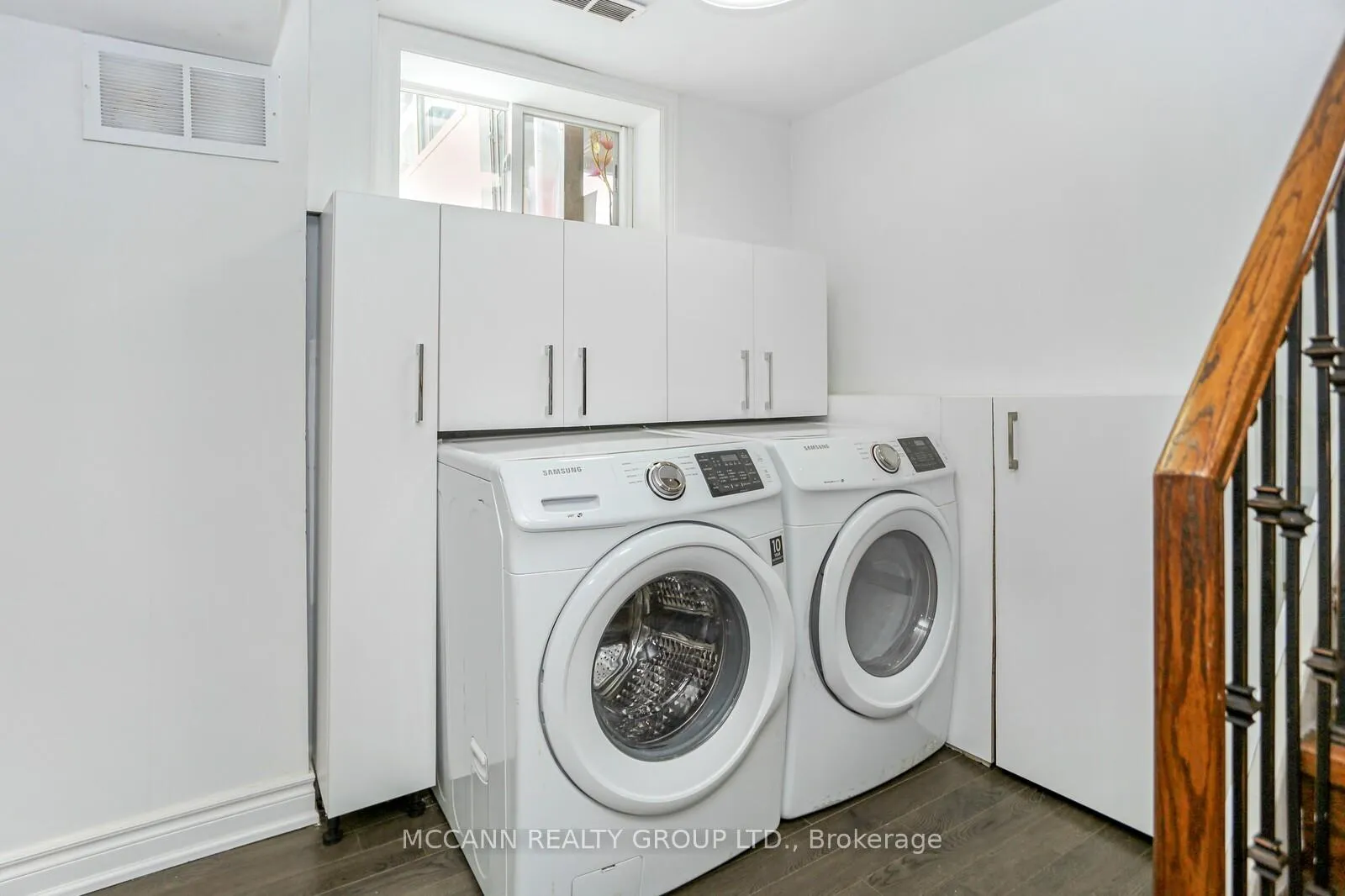 Photo 27 of Unit Aurora, 81 Aurora Heights Drive, Aurora, Aurora Heights — HOMEH