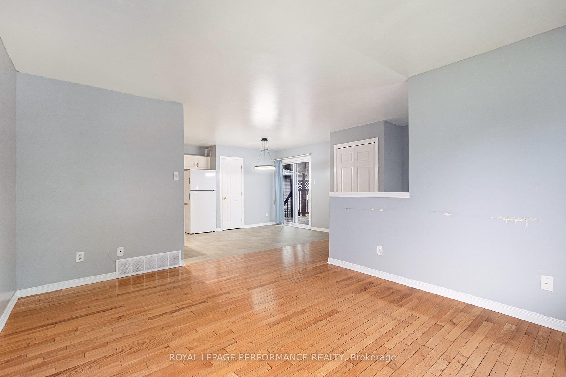 Photo 5 of 2171 Glen Brook Drive, Cornwall — HOMEH