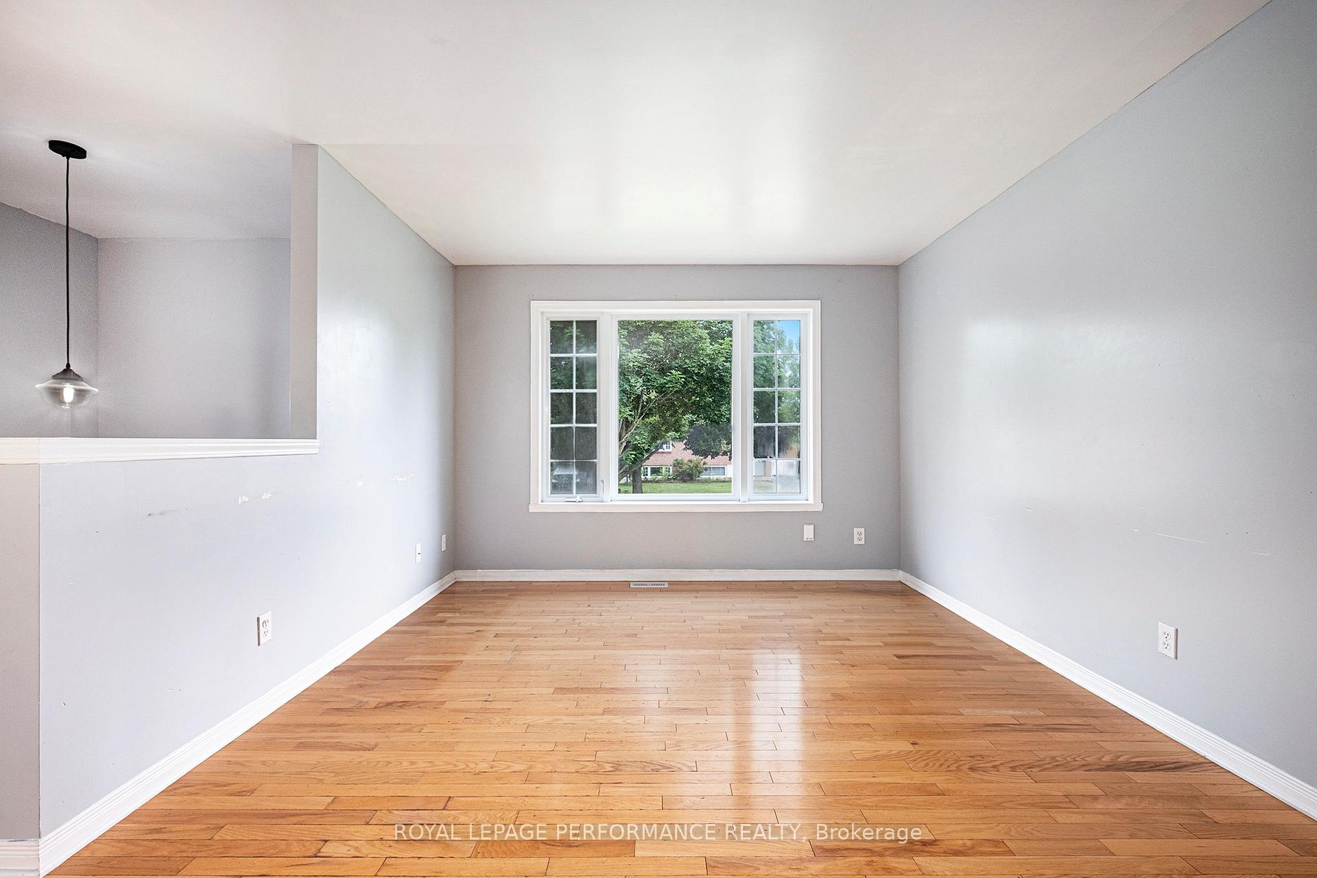Photo 7 of 2171 Glen Brook Drive, Cornwall — HOMEH
