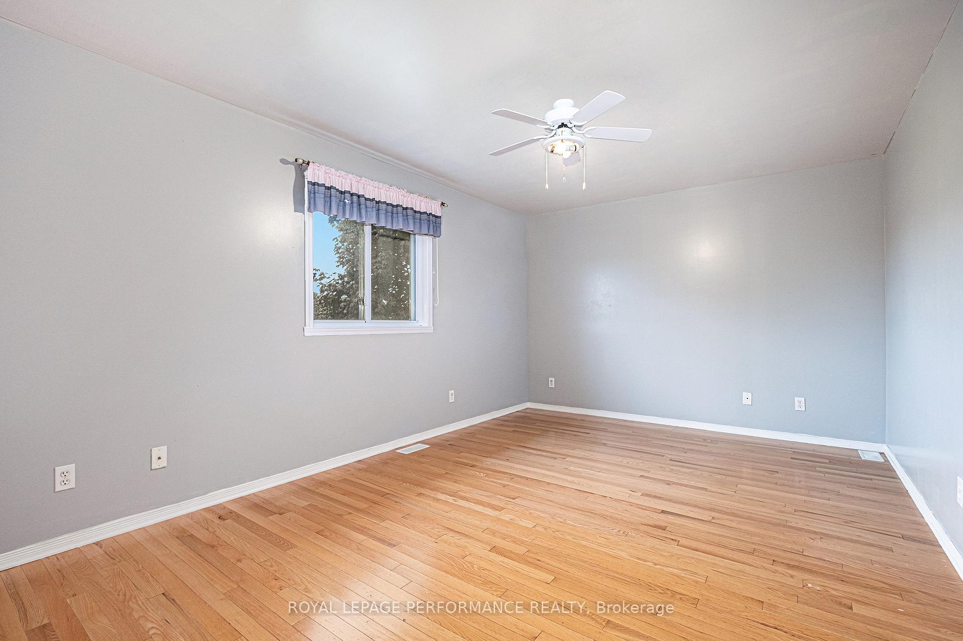 Photo 17 of 2171 Glen Brook Drive, Cornwall — HOMEH