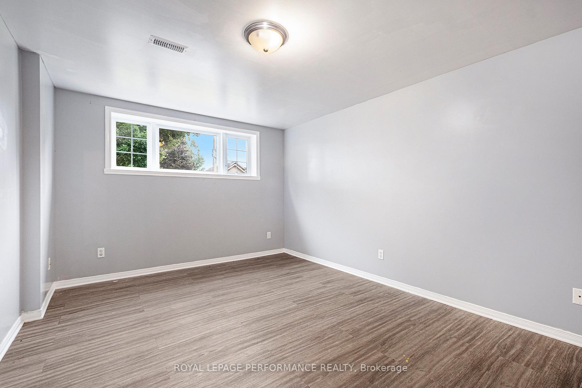 Photo 21 of 2171 Glen Brook Drive, Cornwall — HOMEH