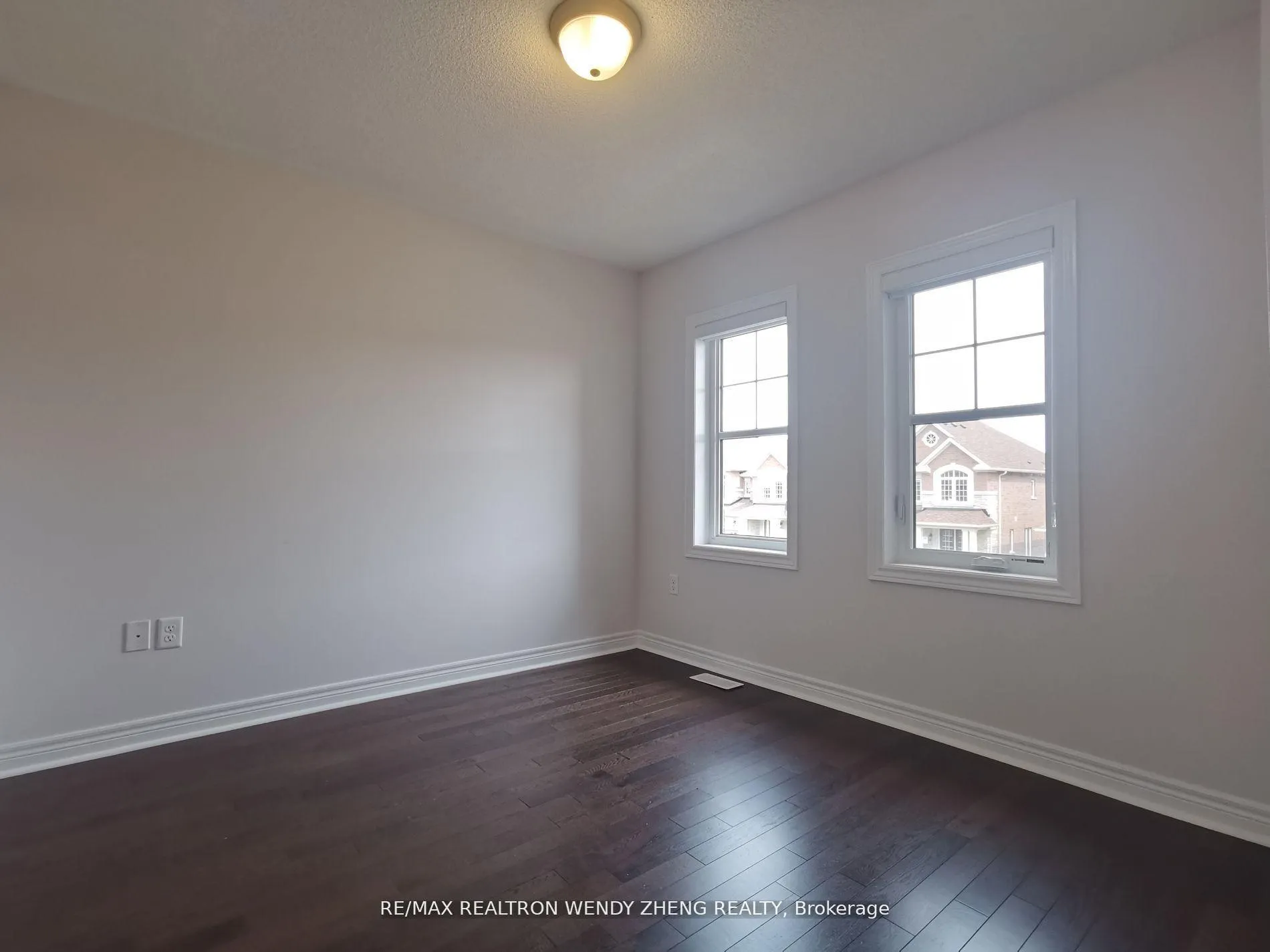 Photo 12 of 43 Benhurst Crescent, Brampton, Northwest Brampton — HOMEH
