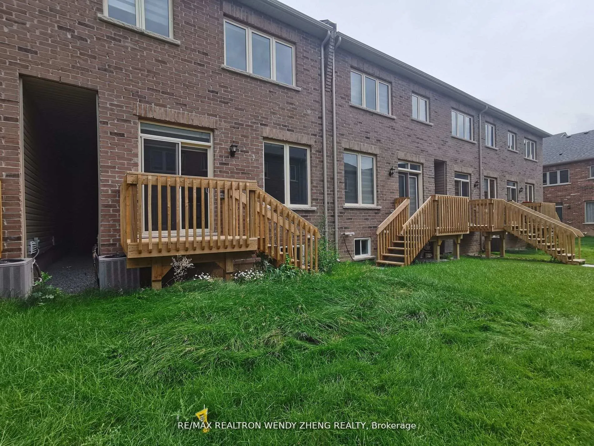 Photo 15 of 43 Benhurst Crescent, Brampton, Northwest Brampton — HOMEH