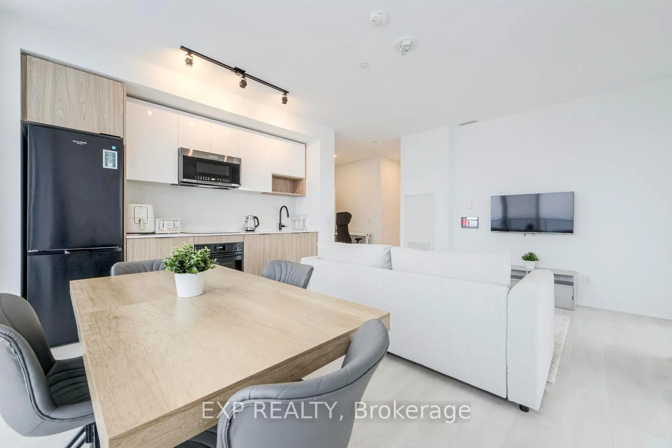 Photo 14 of Unit LP02, 5 Defries Street, Toronto, Regent Park — HOMEH