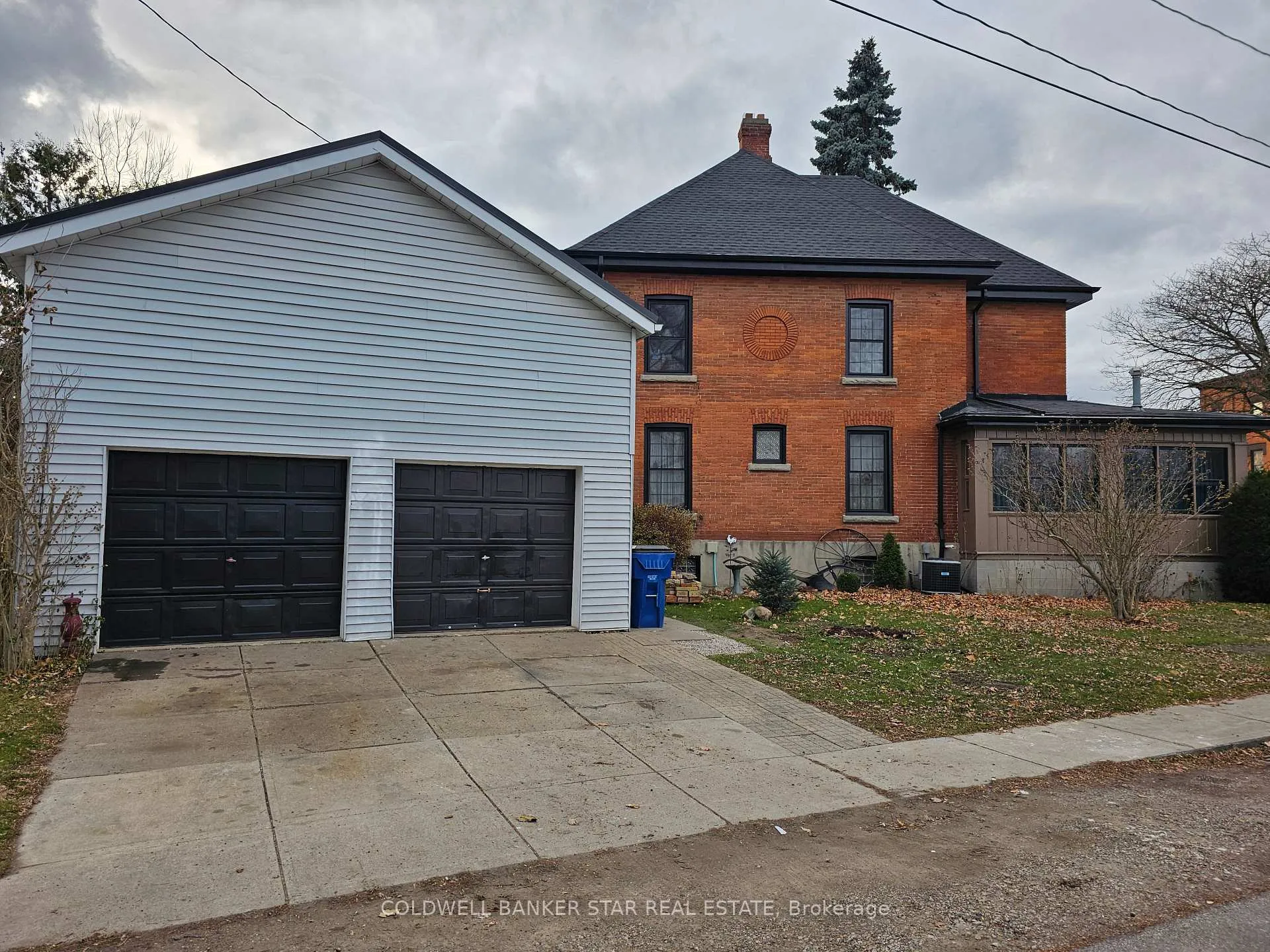Photo 15 of 61 London Road, Chatham-Kent, Thamesville — HOMEH