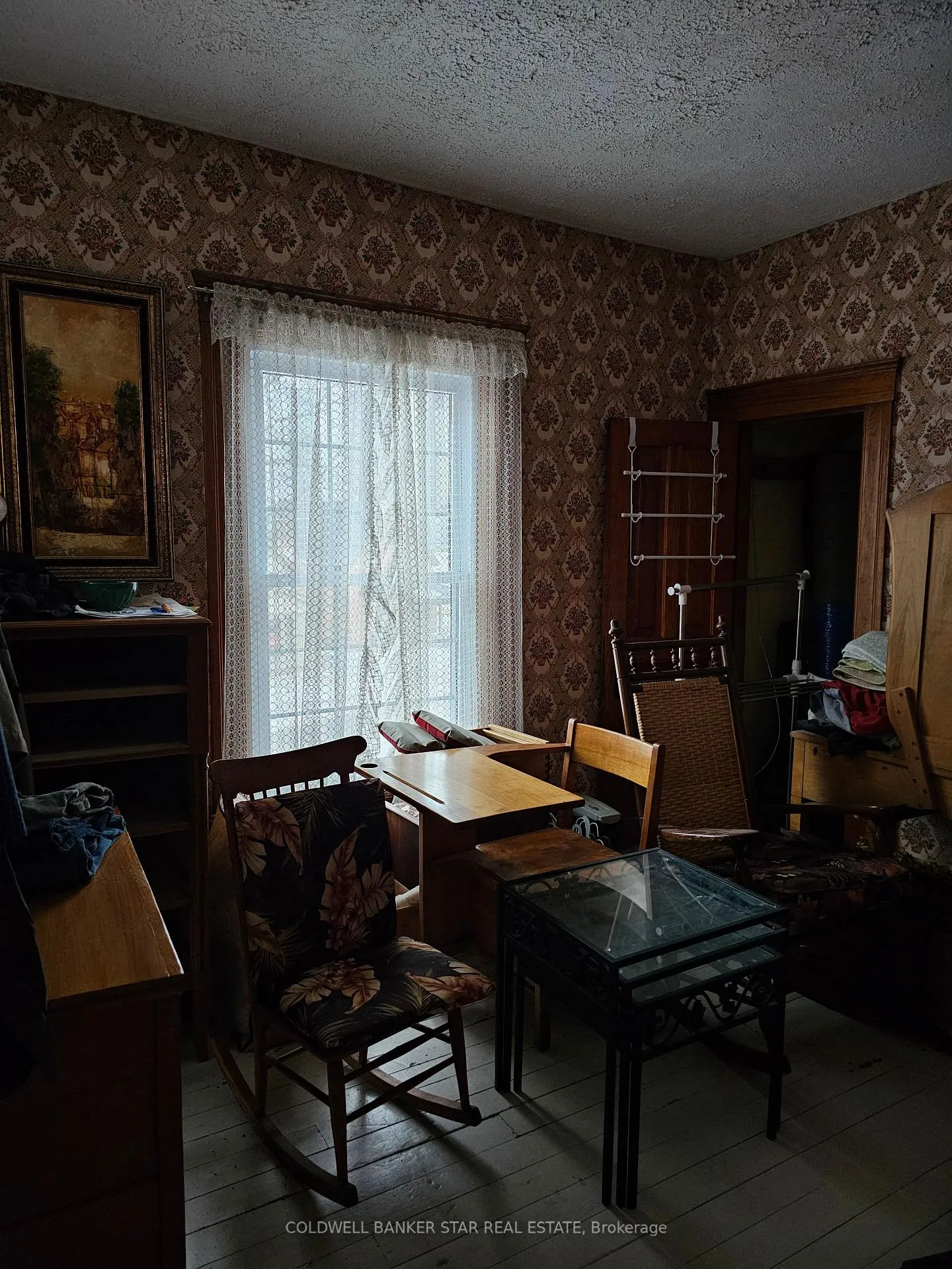 Photo 22 of 61 London Road, Chatham-Kent, Thamesville — HOMEH