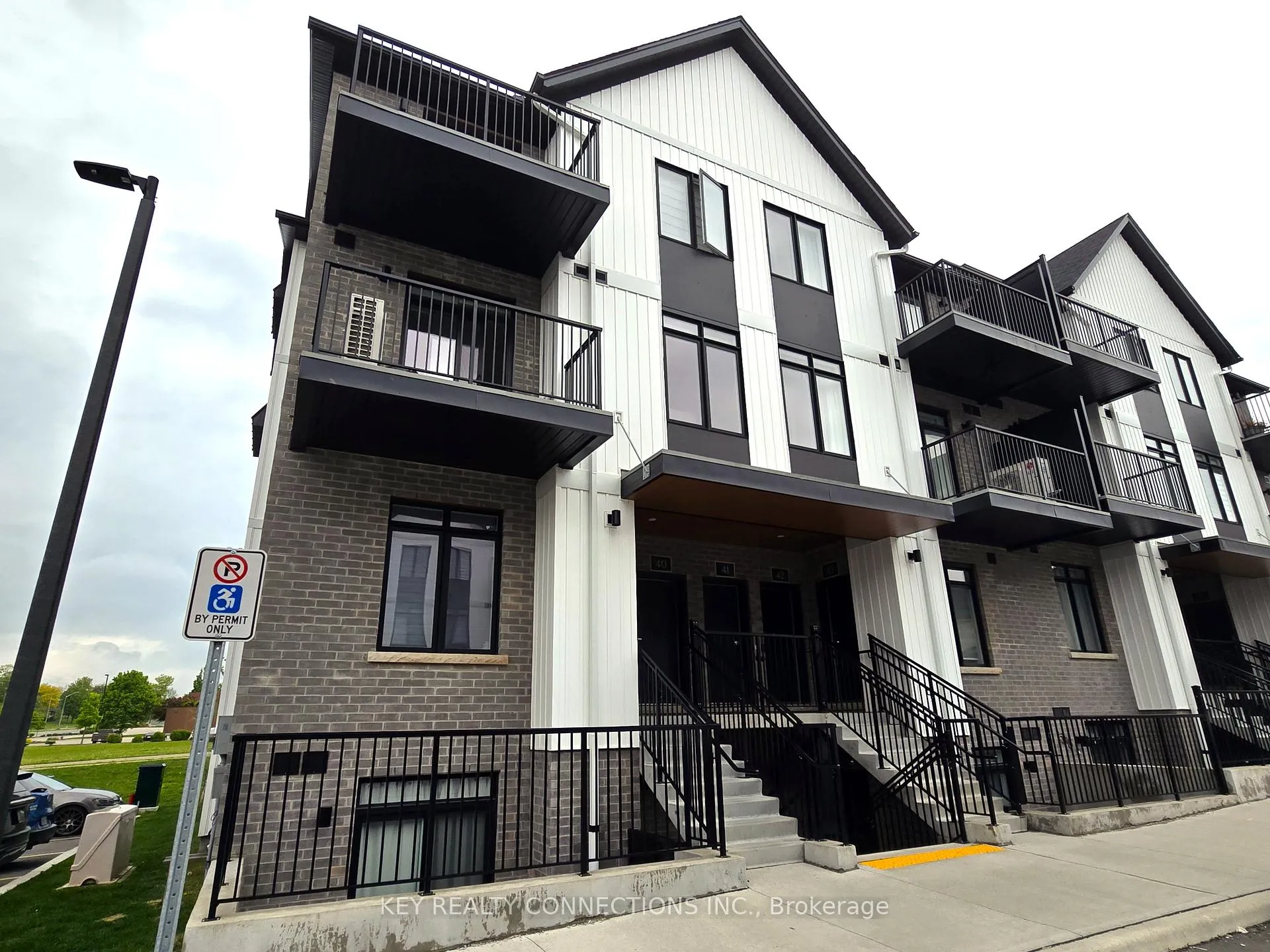 Photo 1 of Unit 42, 405 Myers Road, Cambridge — HOMEH