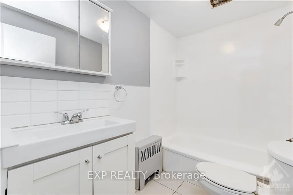 Photo 11 of 214 Carillon Street, Ottawa, Vanier — HOMEH