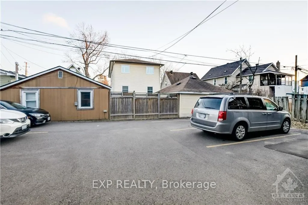Photo 15 of 214 Carillon Street, Ottawa, Vanier — HOMEH