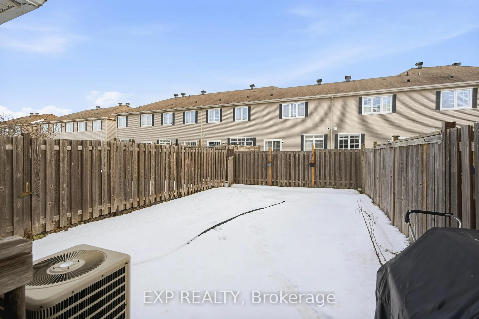 Photo 39 of 705 Regiment Avenue, Ottawa, Kanata - Emerald Meadows/Trailwest — HOMEH