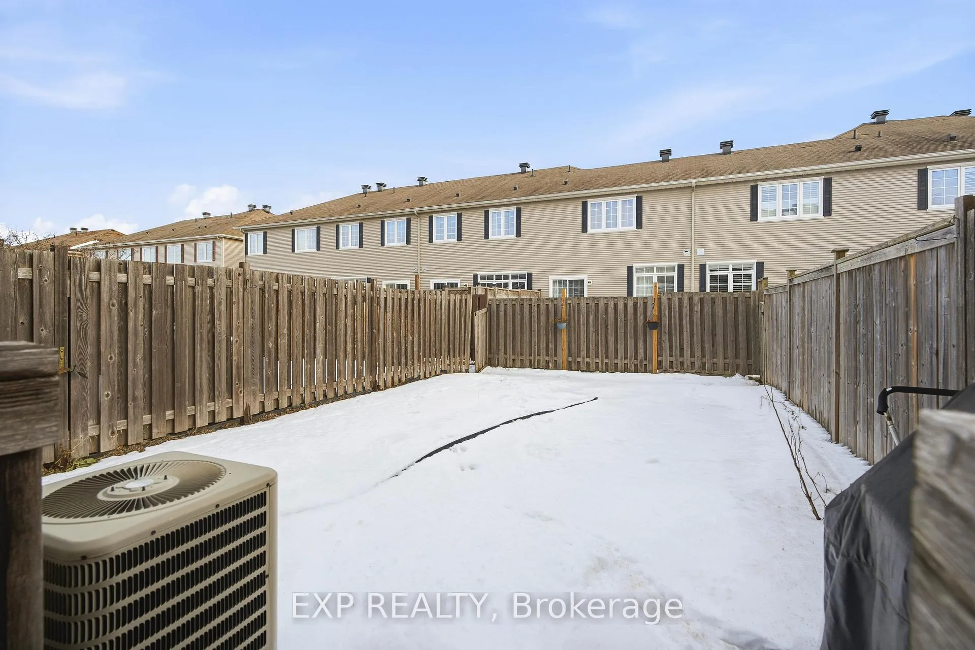 Photo 40 of 705 Regiment Avenue, Ottawa, Kanata - Emerald Meadows/Trailwest — HOMEH