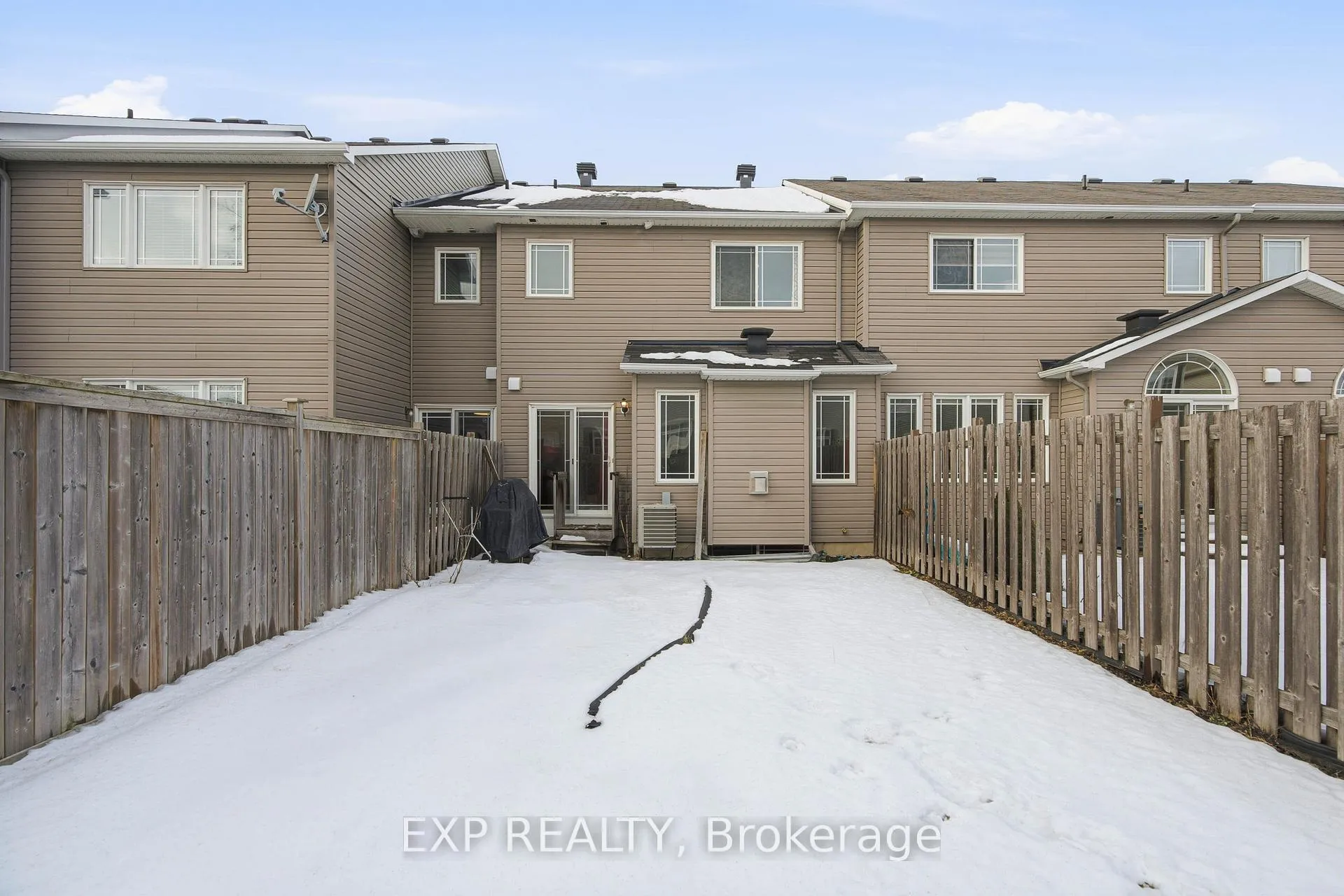 Photo 41 of 705 Regiment Avenue, Ottawa, Kanata - Emerald Meadows/Trailwest — HOMEH