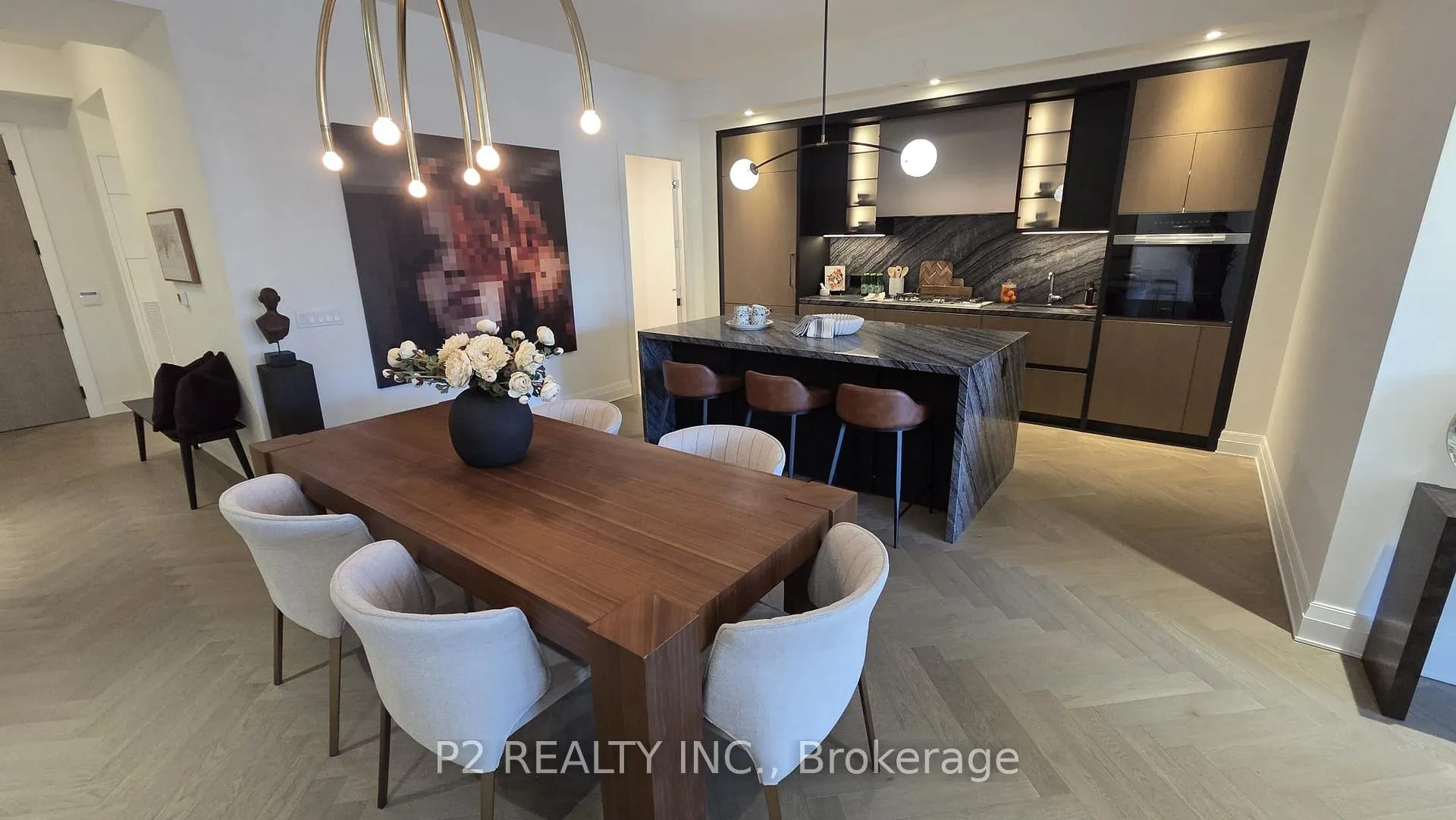 Photo 3 of Unit 312, 2 Forest Hill Road, Toronto, Casa Loma — HOMEH