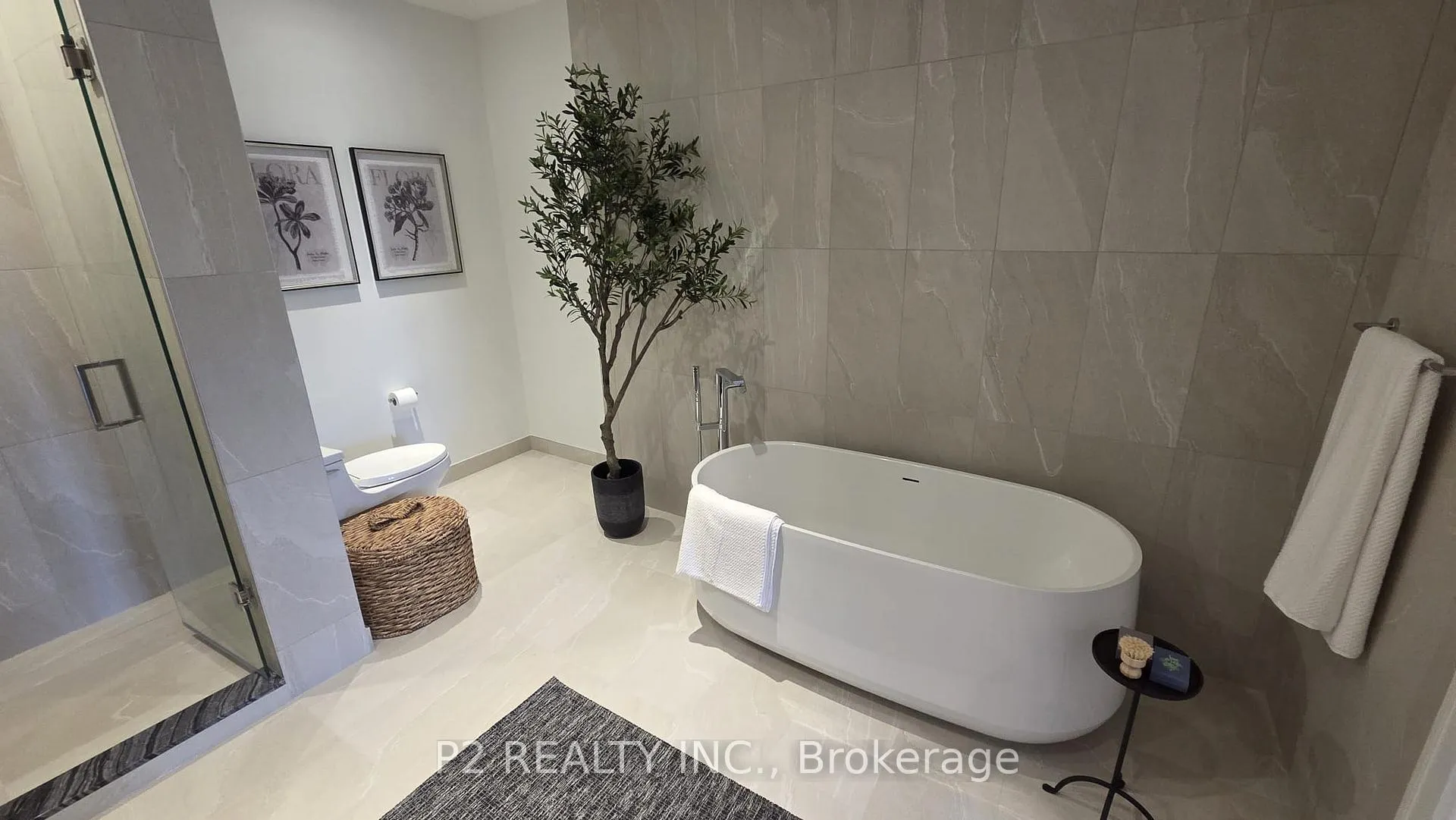 Photo 7 of Unit 312, 2 Forest Hill Road, Toronto, Casa Loma — HOMEH
