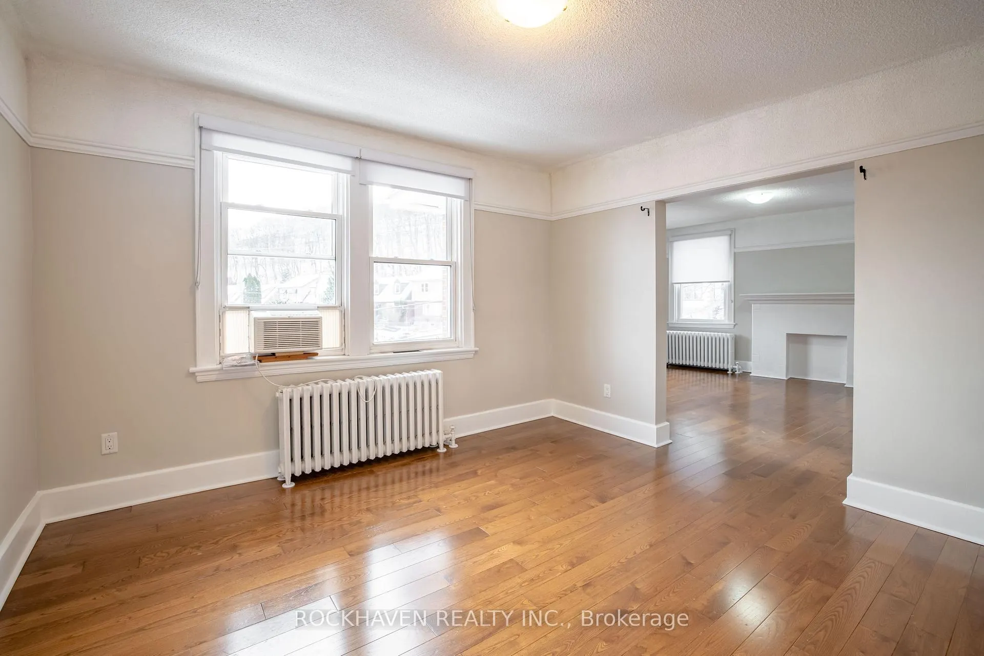 Photo 11 of Unit 14, 366 John Street S, Hamilton, Corktown — HOMEH