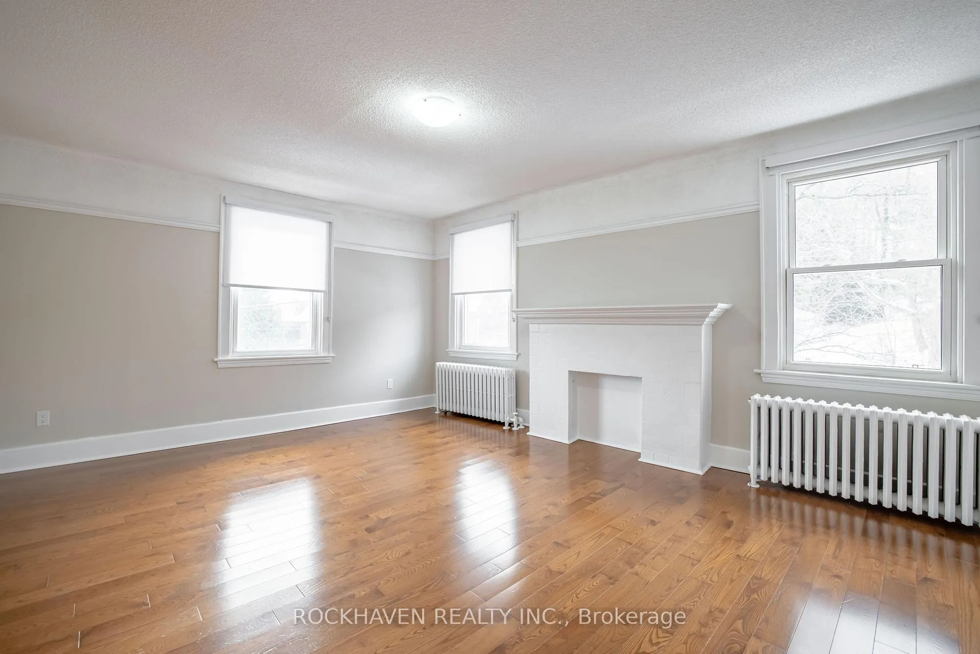 Photo 12 of Unit 14, 366 John Street S, Hamilton, Corktown — HOMEH
