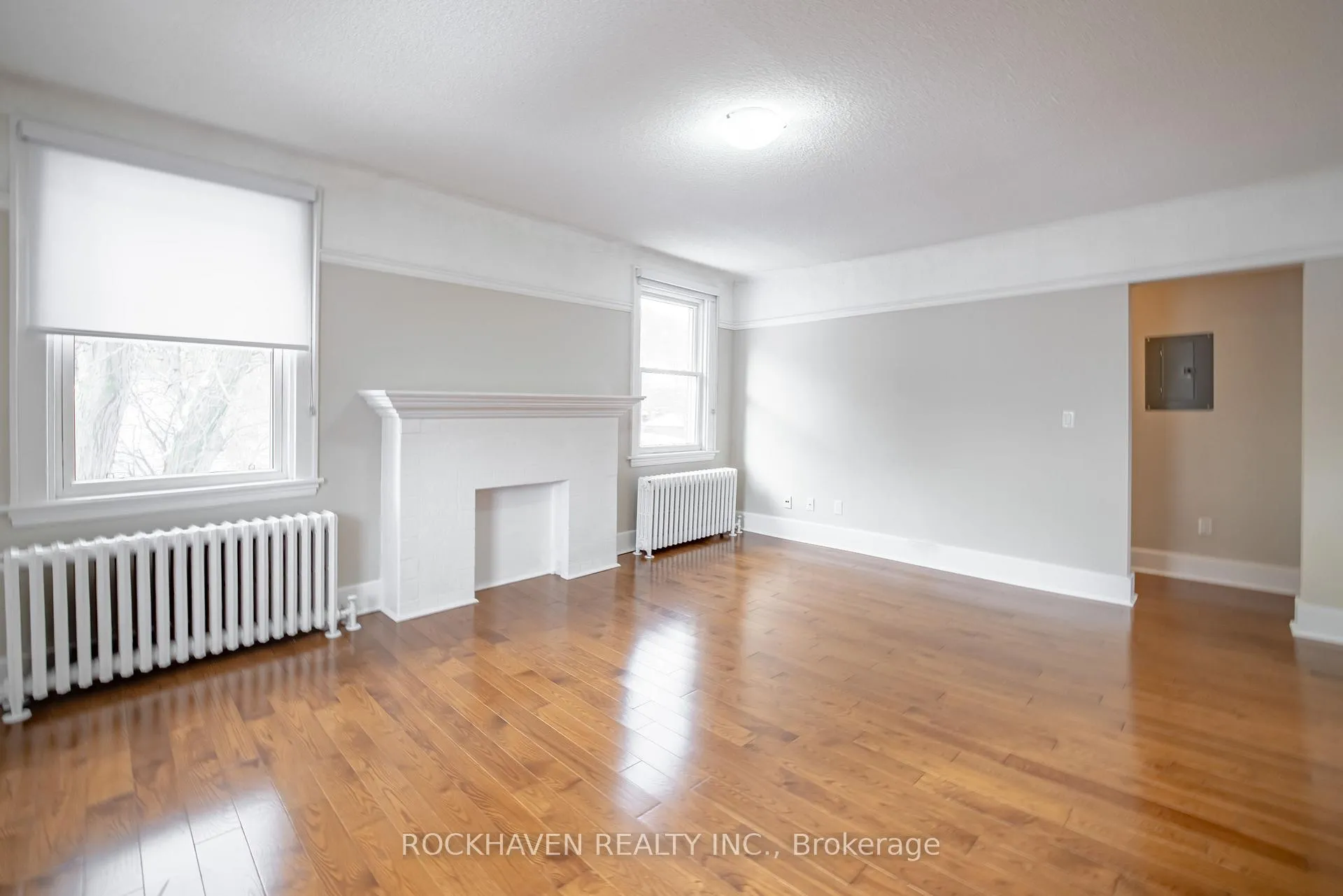 Photo 14 of Unit 14, 366 John Street S, Hamilton, Corktown — HOMEH
