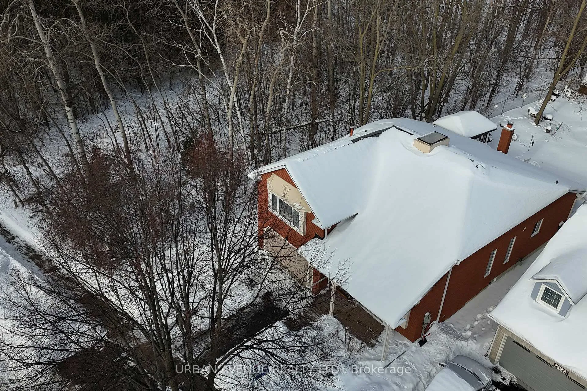 Photo 2 of 2125 Lynn Heights Drive, Pickering, Liverpool — HOMEH