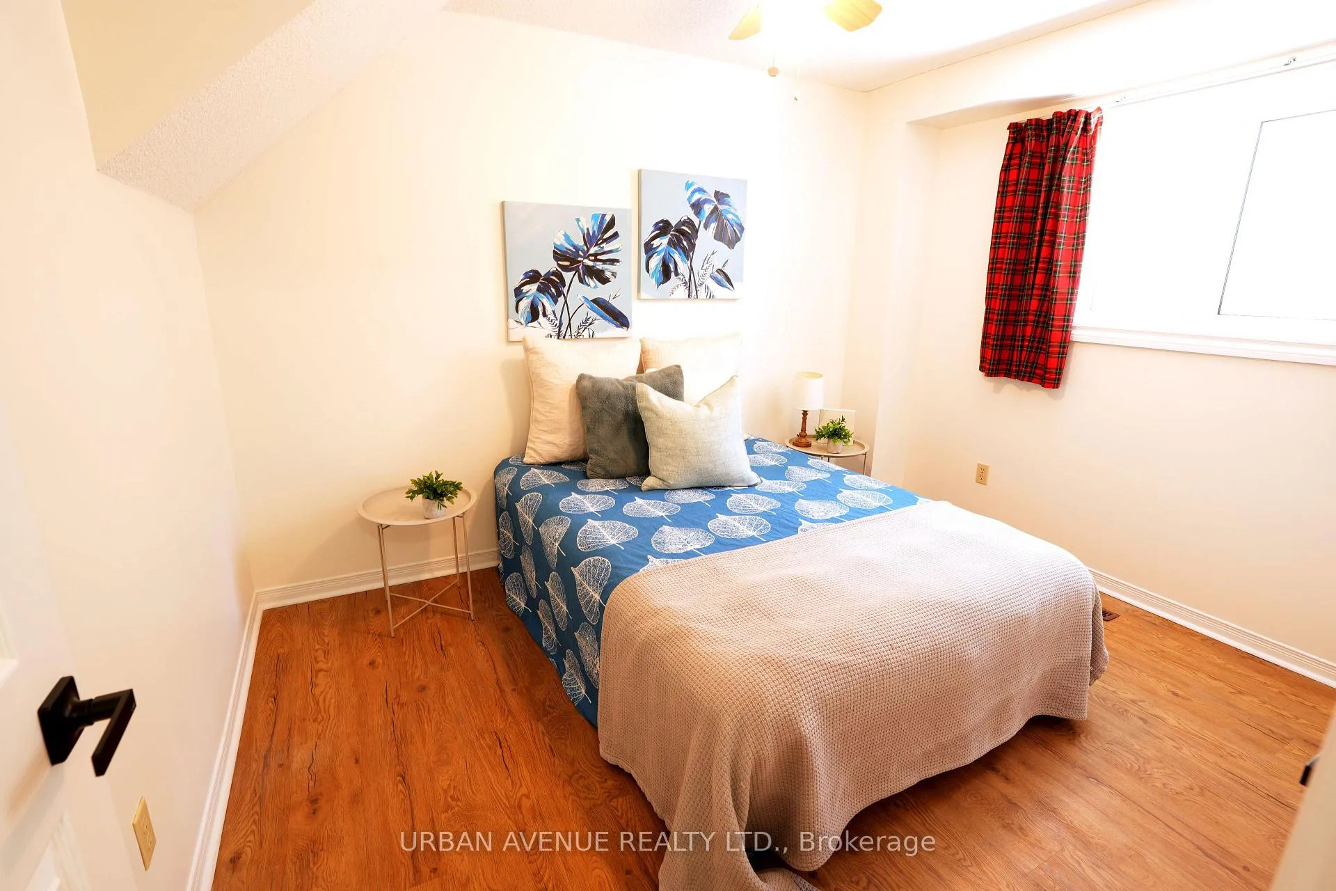Photo 19 of 2125 Lynn Heights Drive, Pickering, Liverpool — HOMEH