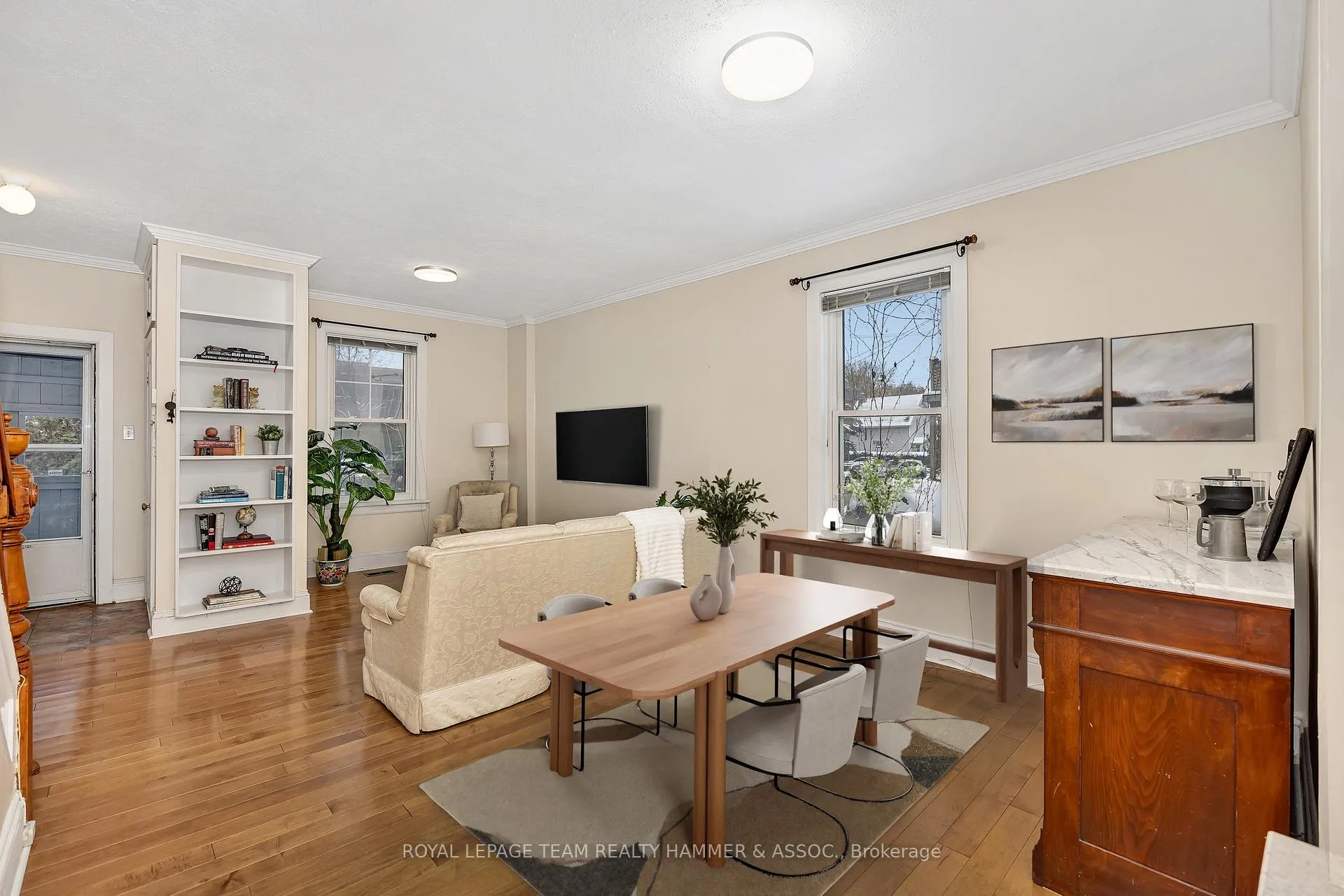 Photo 6 of 681 1/2 Cooper Street, Ottawa, Ottawa Centre — HOMEH