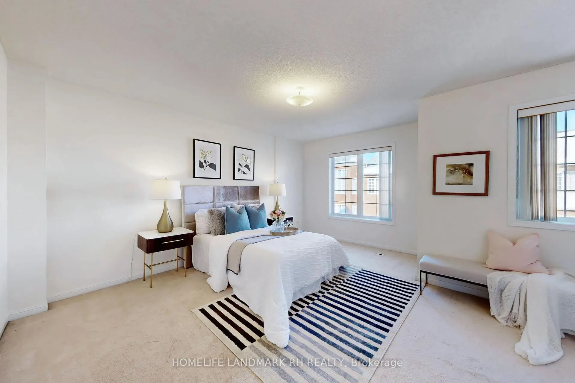 Photo 15 of Unit 25, 2 Alpen Way, Markham, Unionville — HOMEH