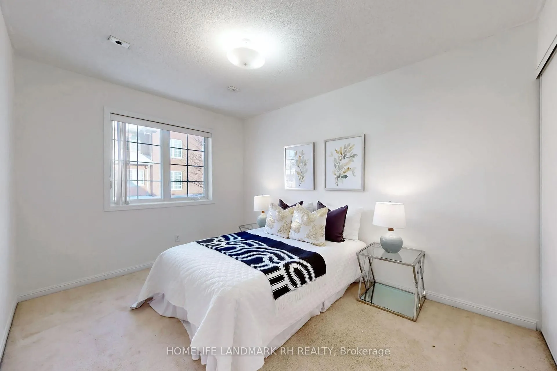 Photo 23 of Unit 25, 2 Alpen Way, Markham, Unionville — HOMEH