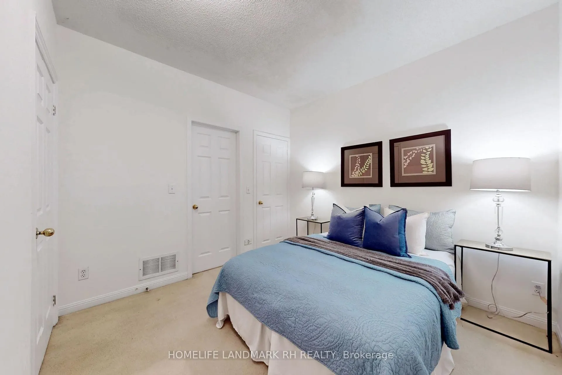 Photo 25 of Unit 25, 2 Alpen Way, Markham, Unionville — HOMEH