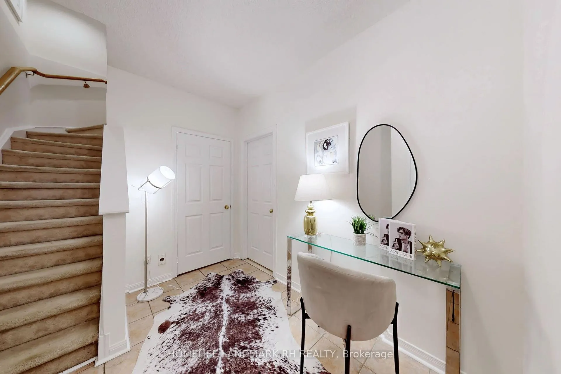 Photo 27 of Unit 25, 2 Alpen Way, Markham, Unionville — HOMEH