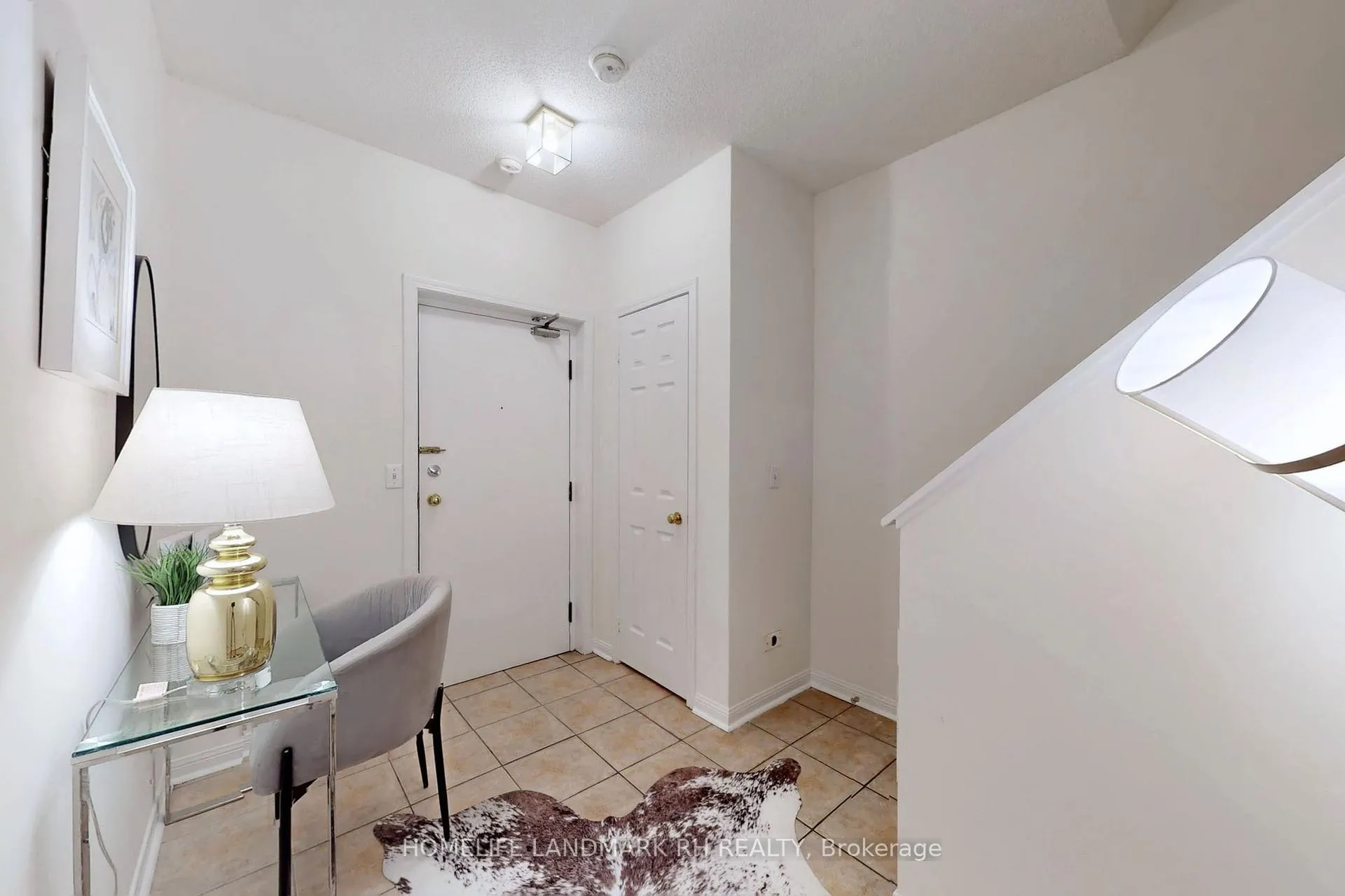 Photo 28 of Unit 25, 2 Alpen Way, Markham, Unionville — HOMEH