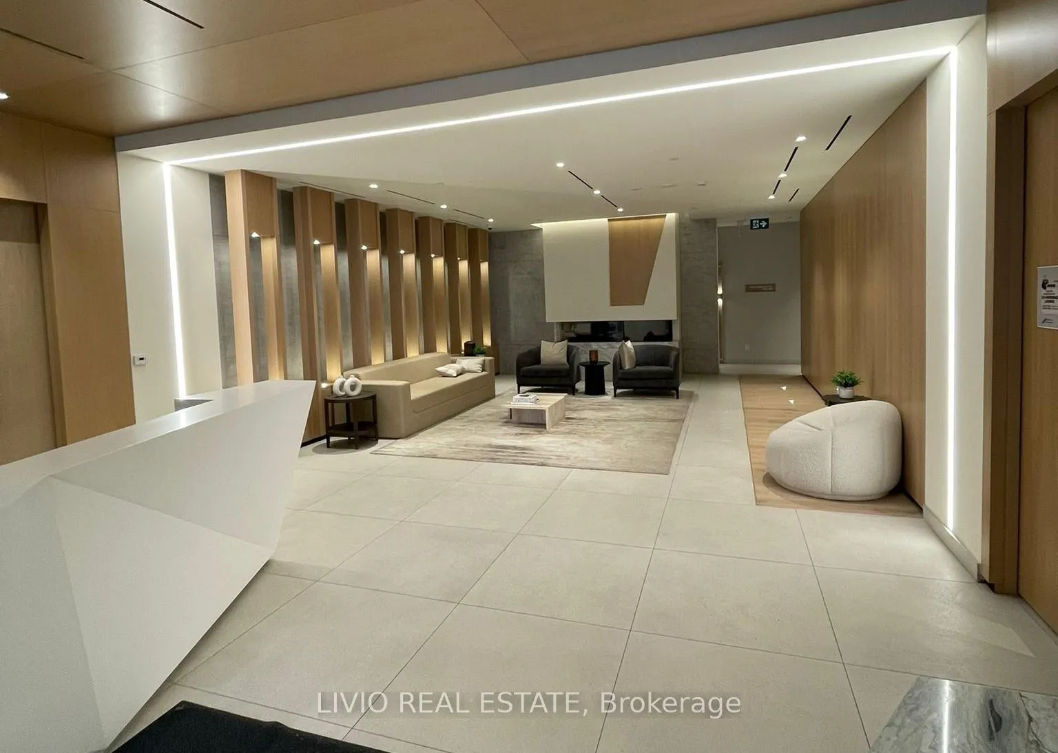 Photo 3 of Unit 513, 5 Defries Street, Toronto, Regent Park — HOMEH