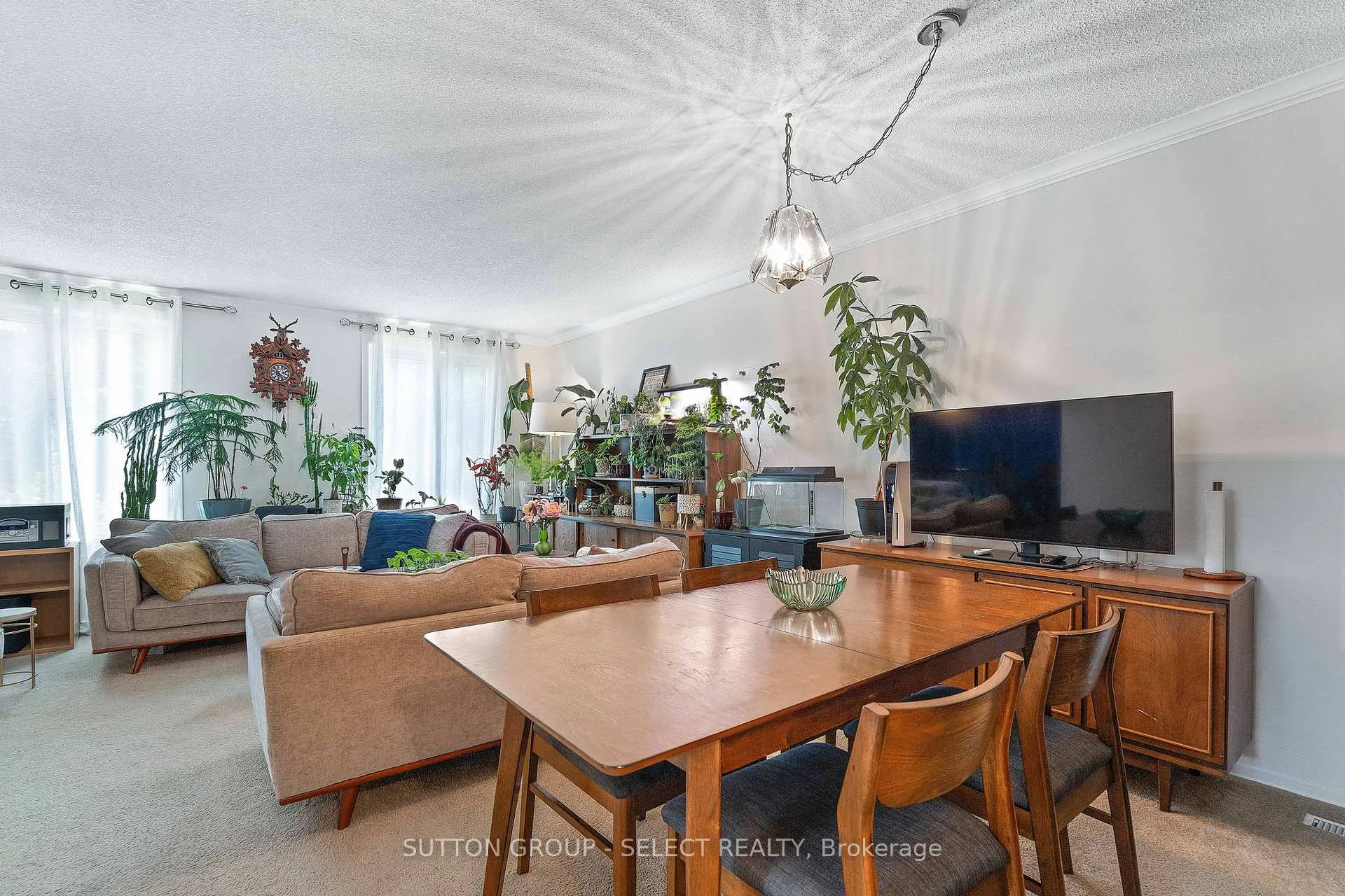 Photo 10 of 72 Blanchard Crescent, London, North I — HOMEH