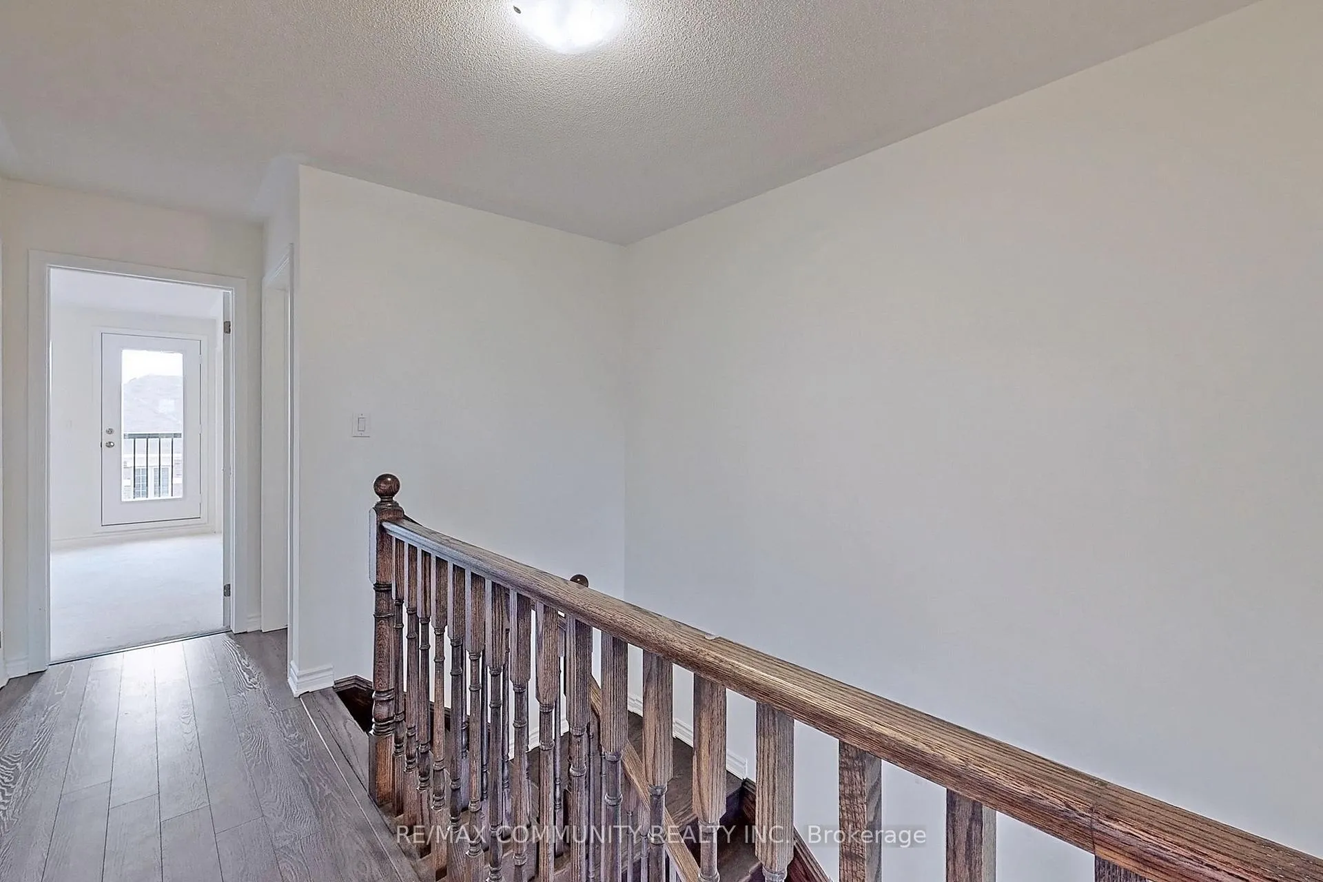 Photo 17 of 12 Fiesta Way, Whitby, Rural Whitby — HOMEH