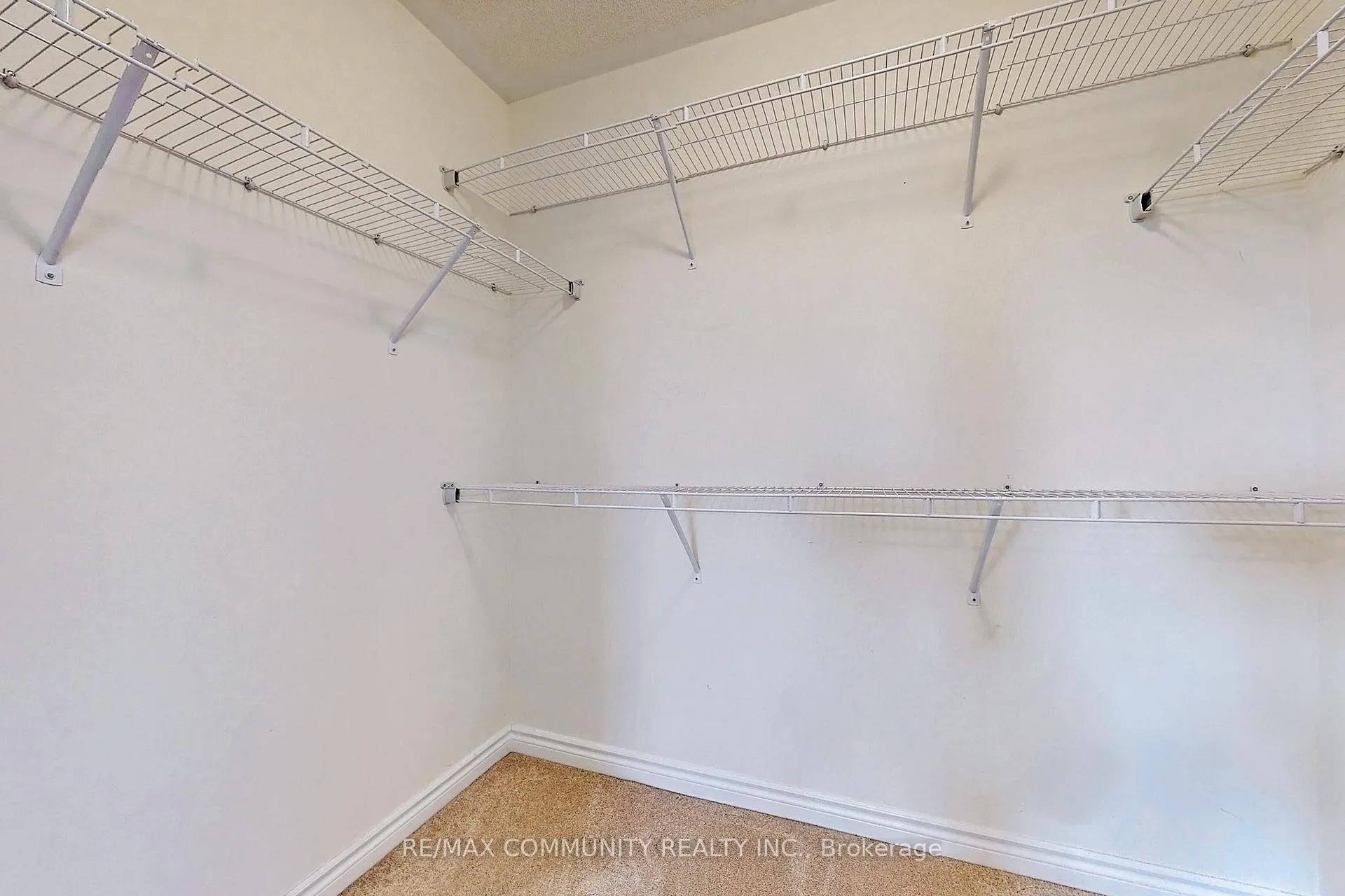 Photo 22 of 12 Fiesta Way, Whitby, Rural Whitby — HOMEH